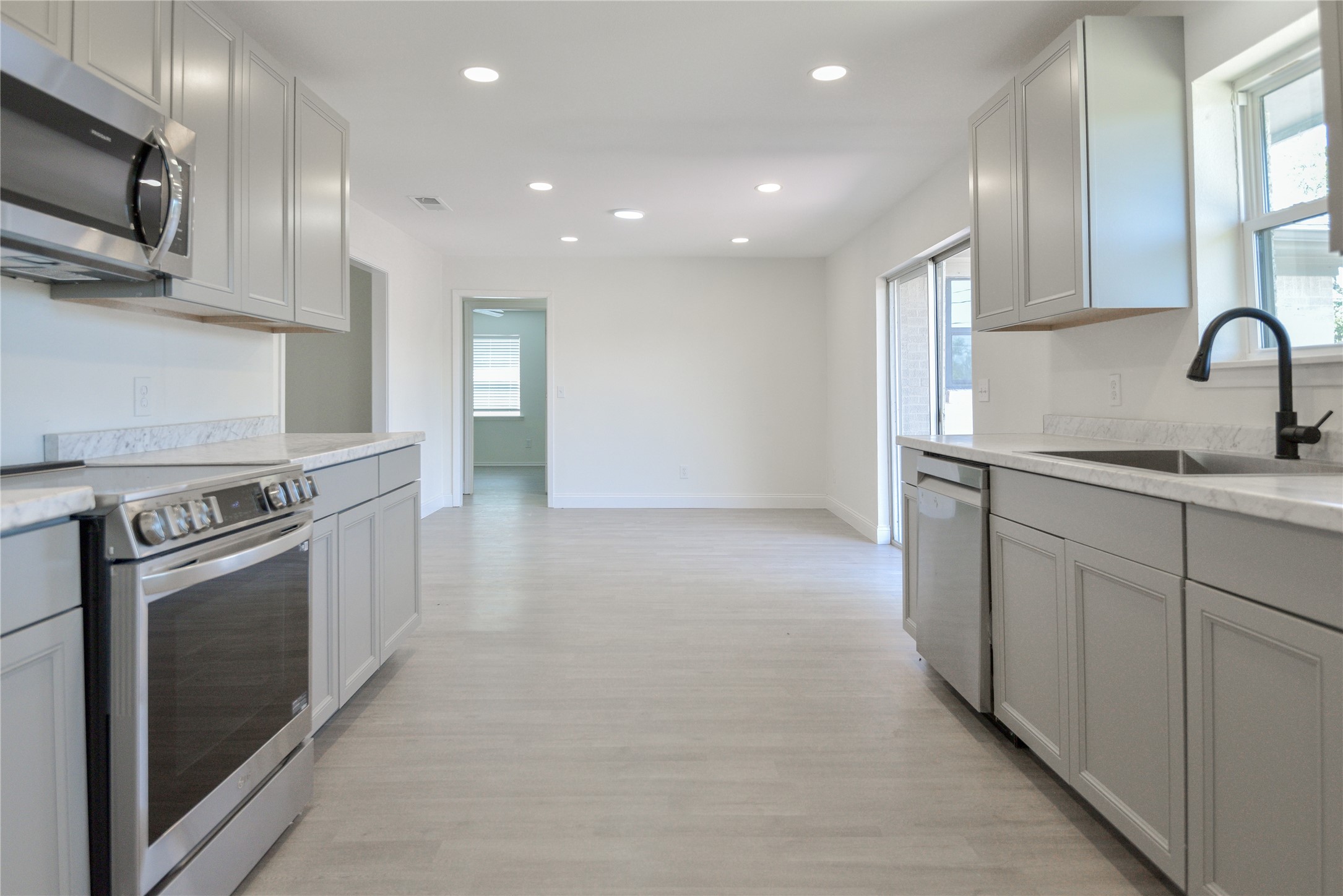 508 Rogers Way