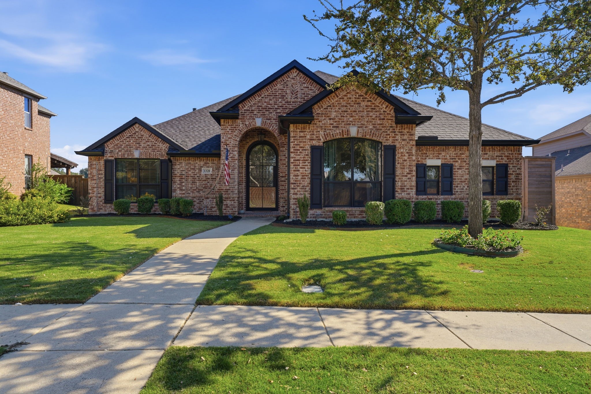 1320 Scarboro Hills Lane