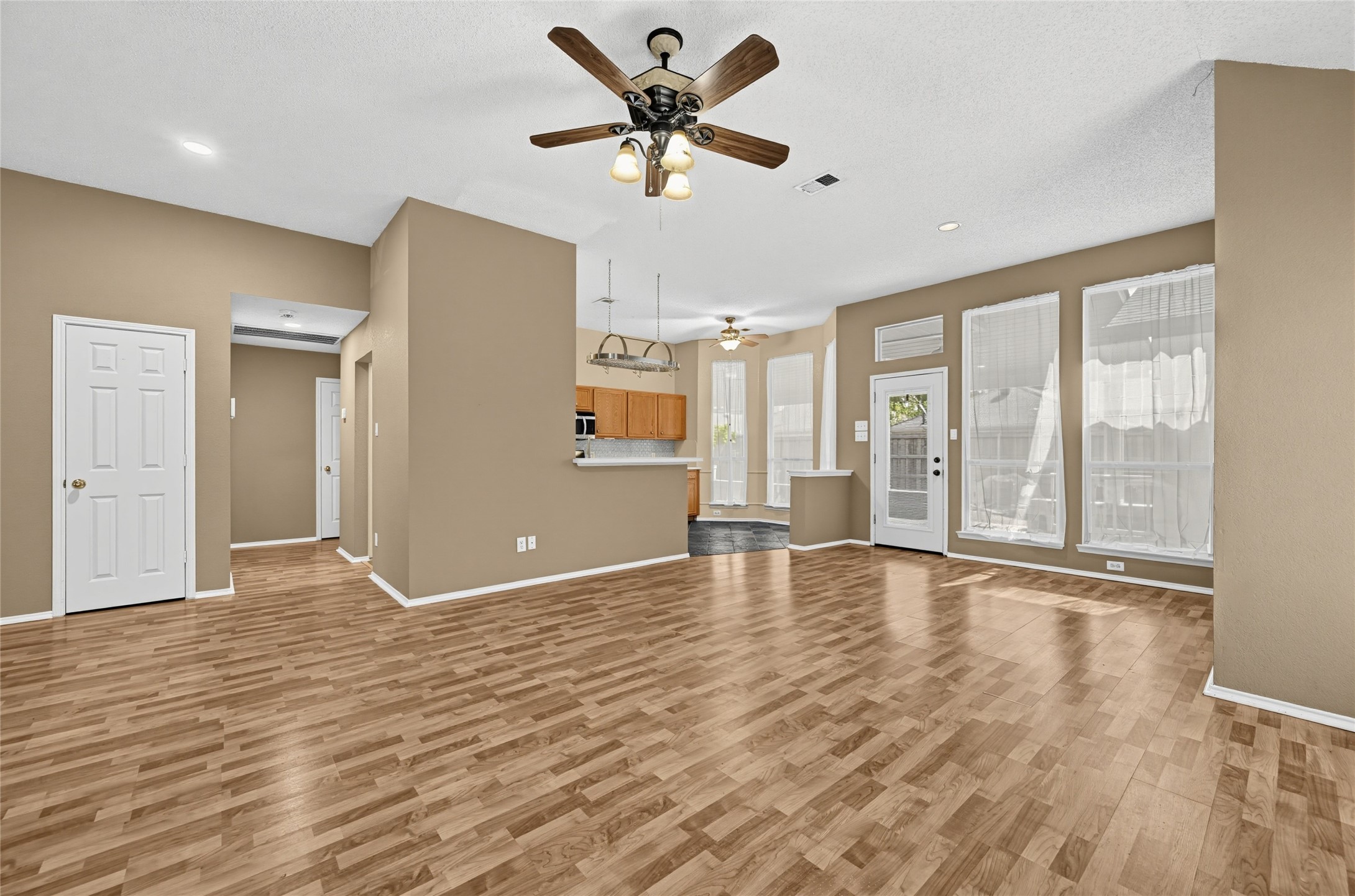 507 Willow Lane