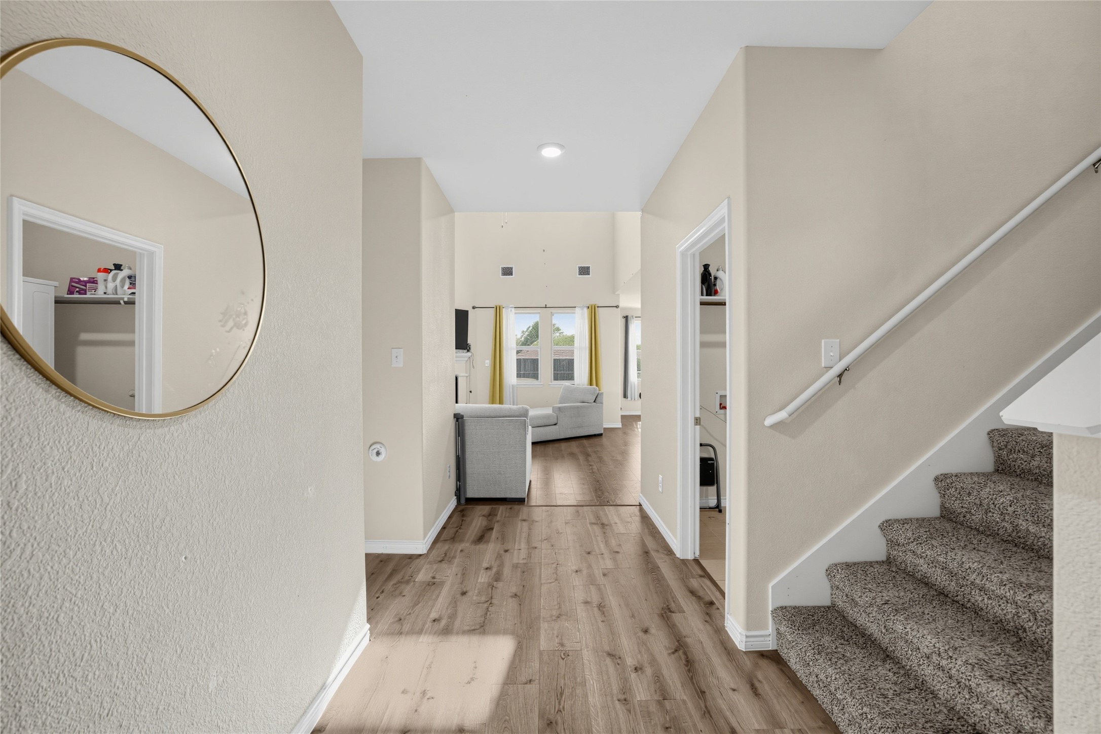 302 Cliffmere Drive