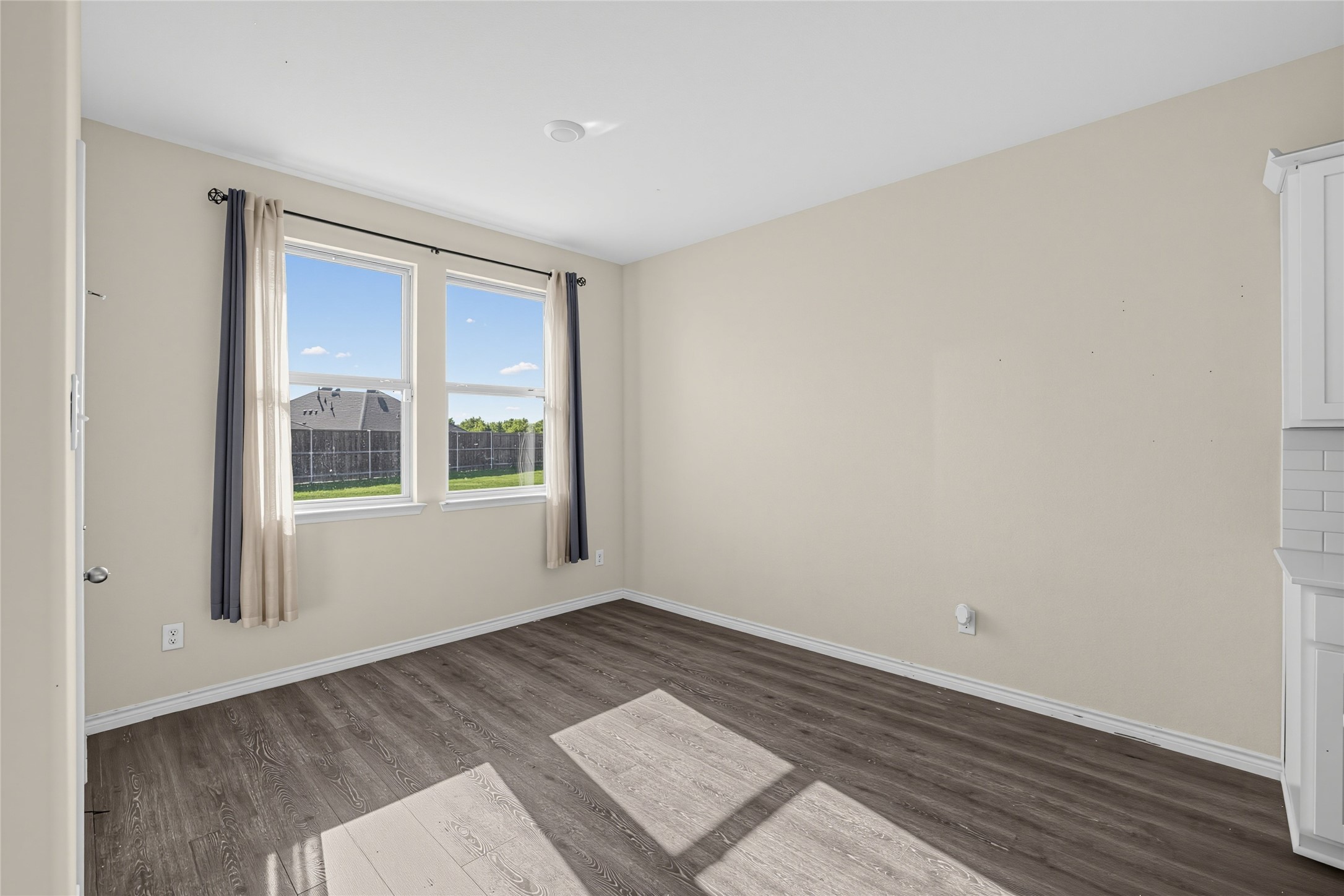 302 Cliffmere Drive
