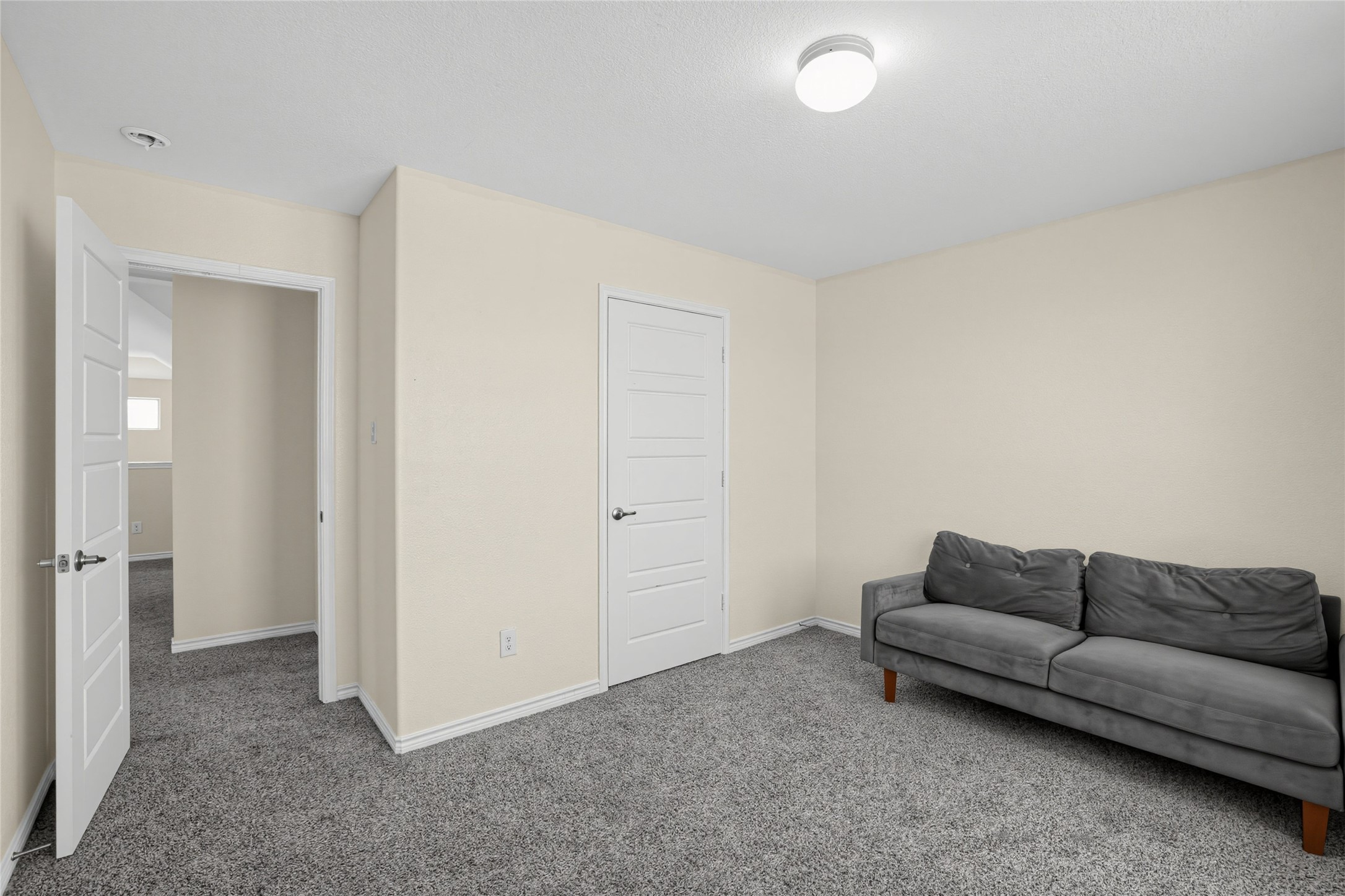 302 Cliffmere Drive