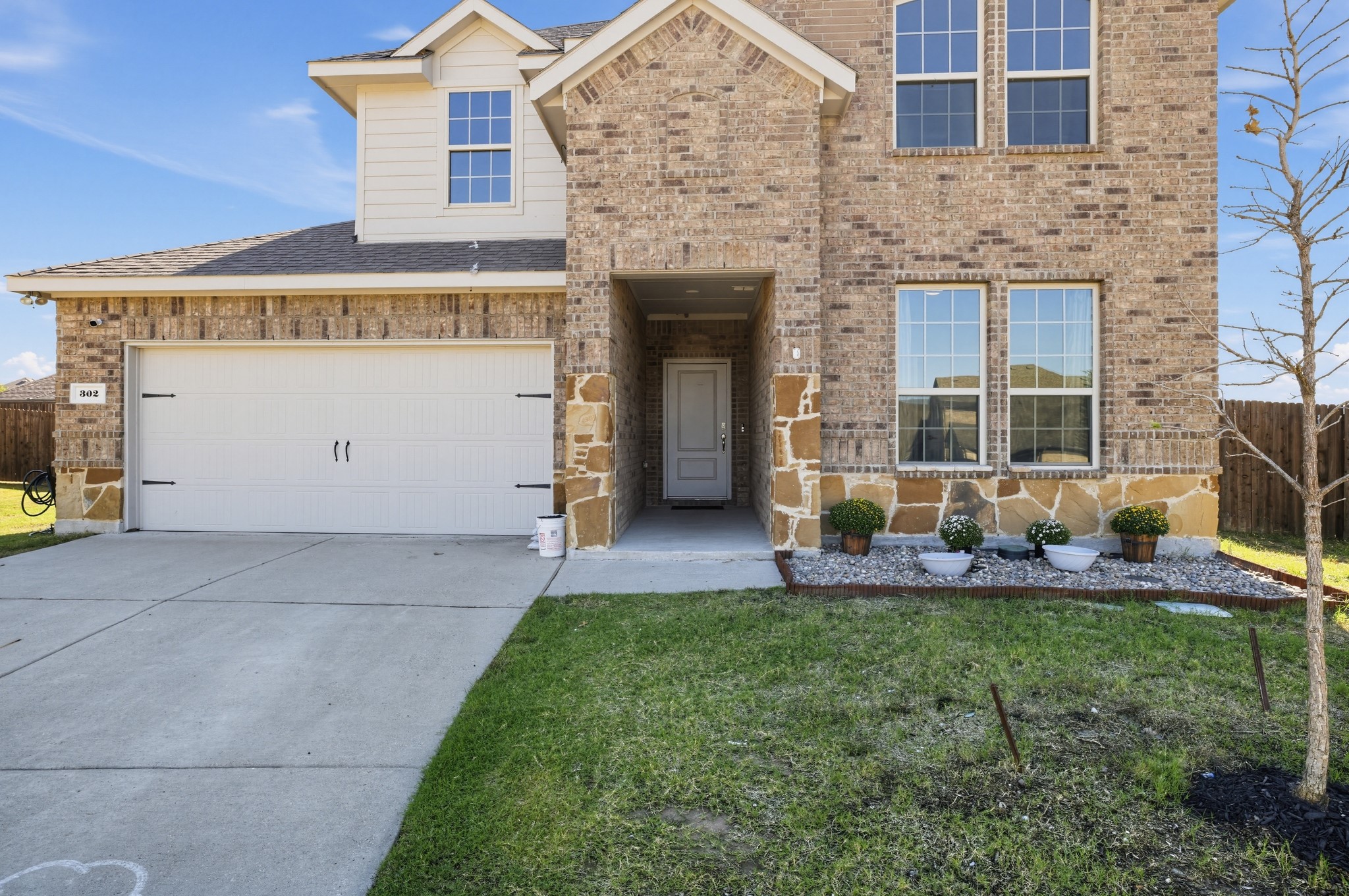 302 Cliffmere Drive