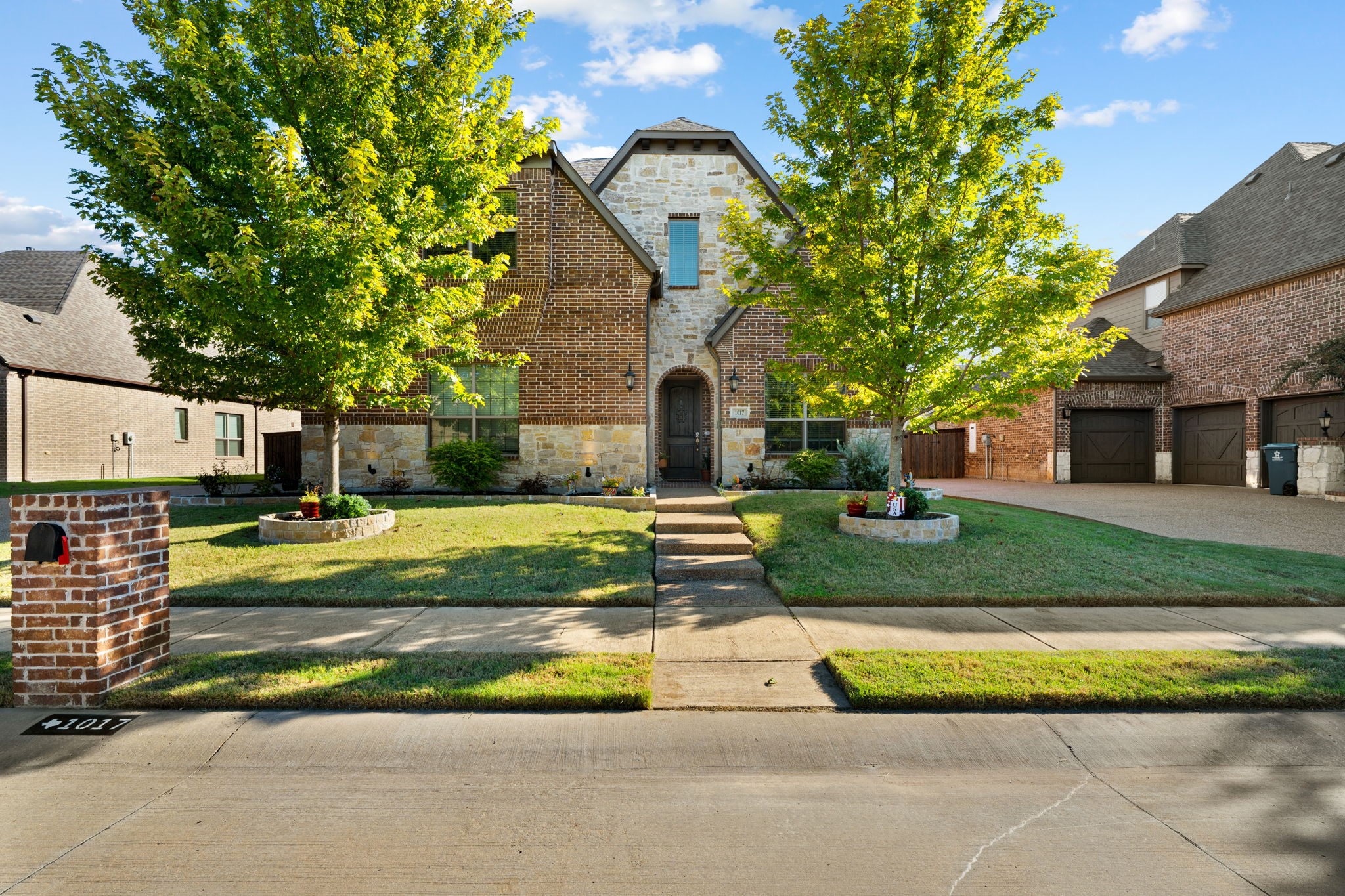 1017 Pleasant View Drive