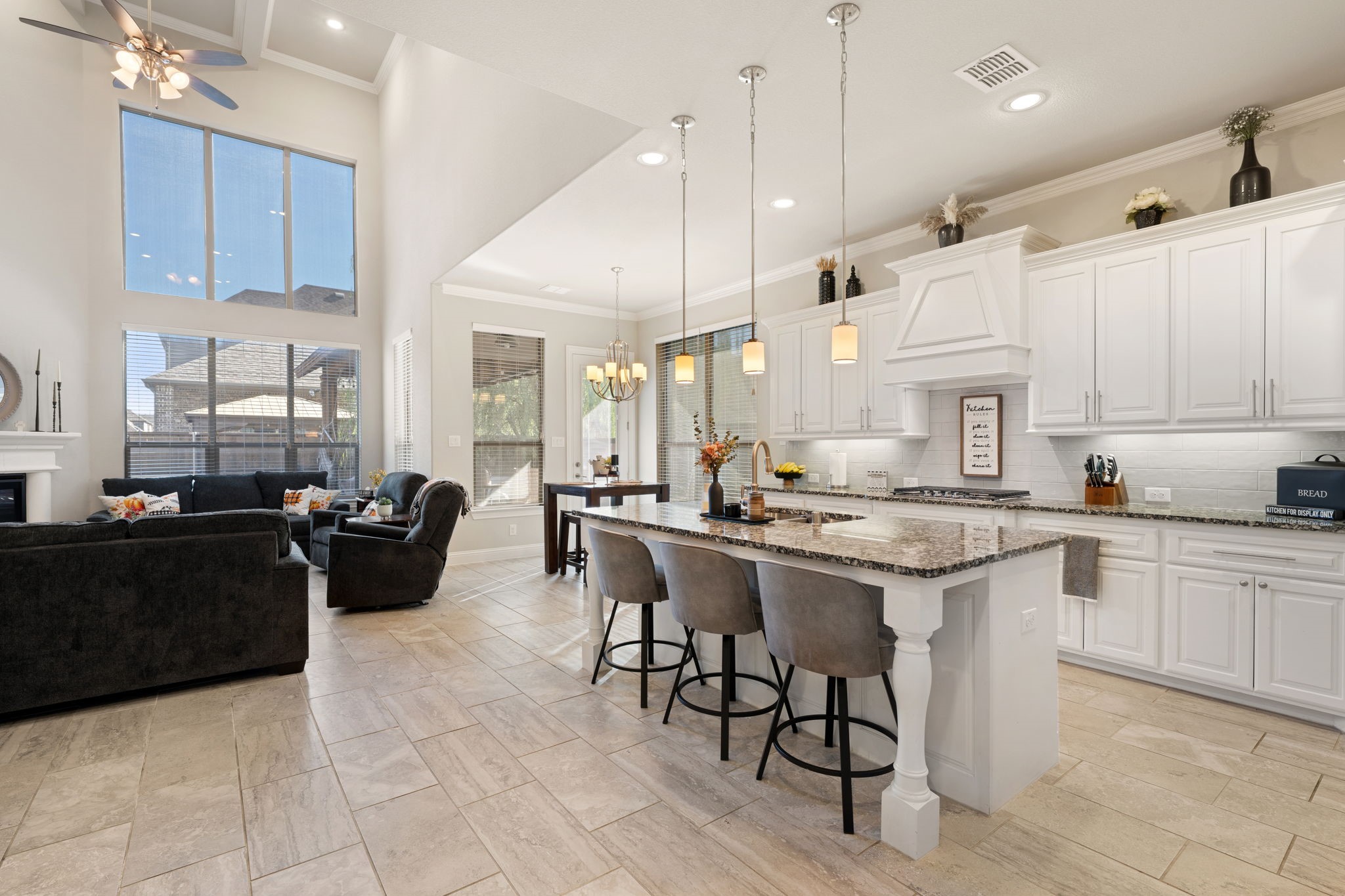 1017 Pleasant View Drive