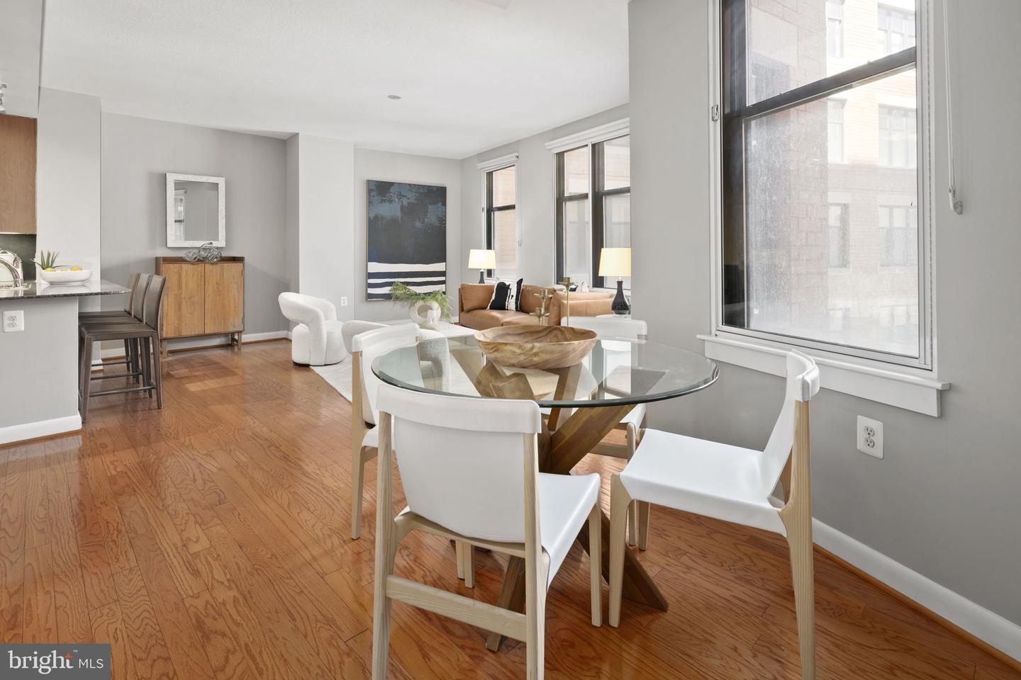 400 Massachusetts Avenue NW Unit: 709