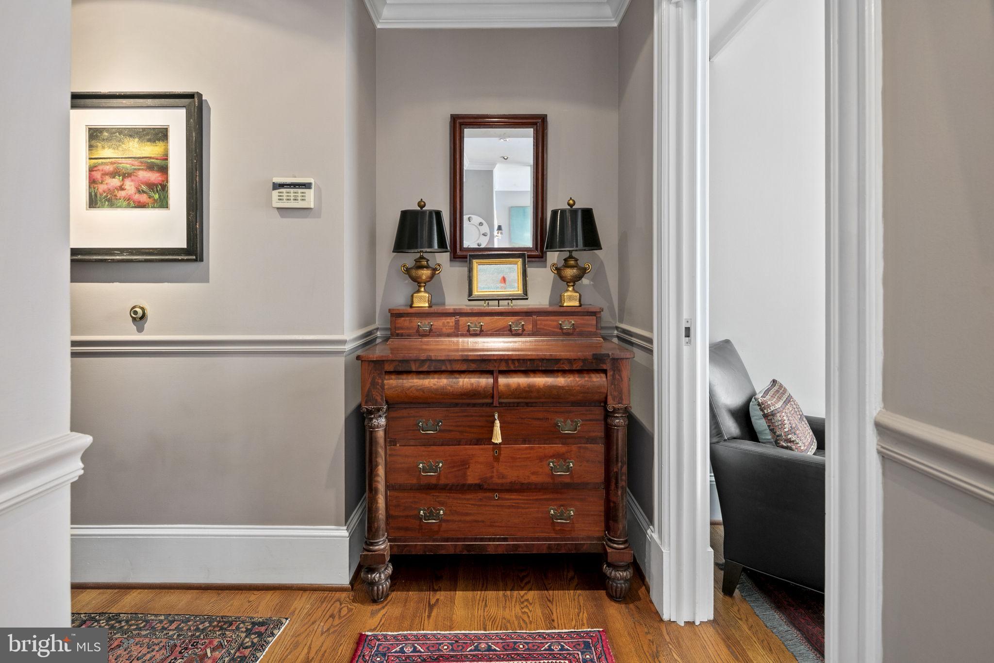 1721 21st Street NW Unit: 204