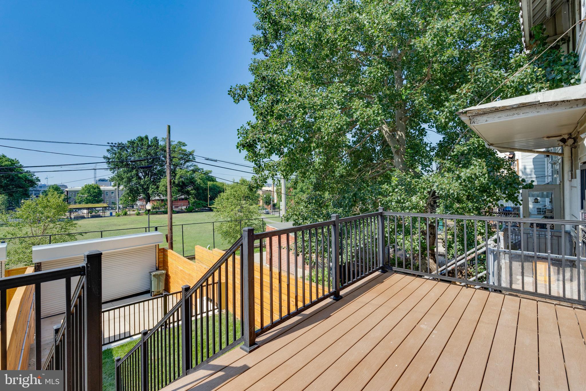 45 T St NE