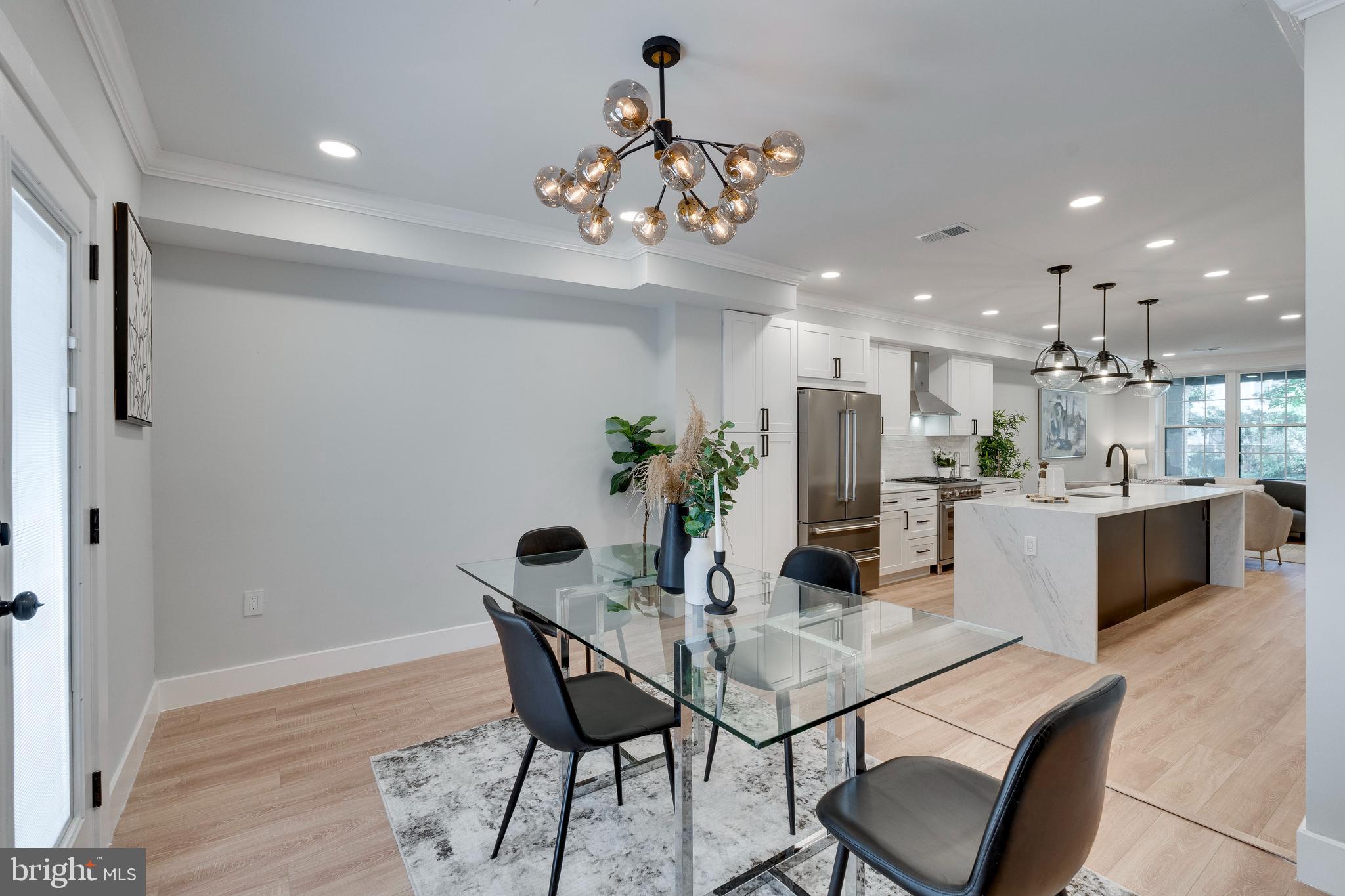 45 T St NE