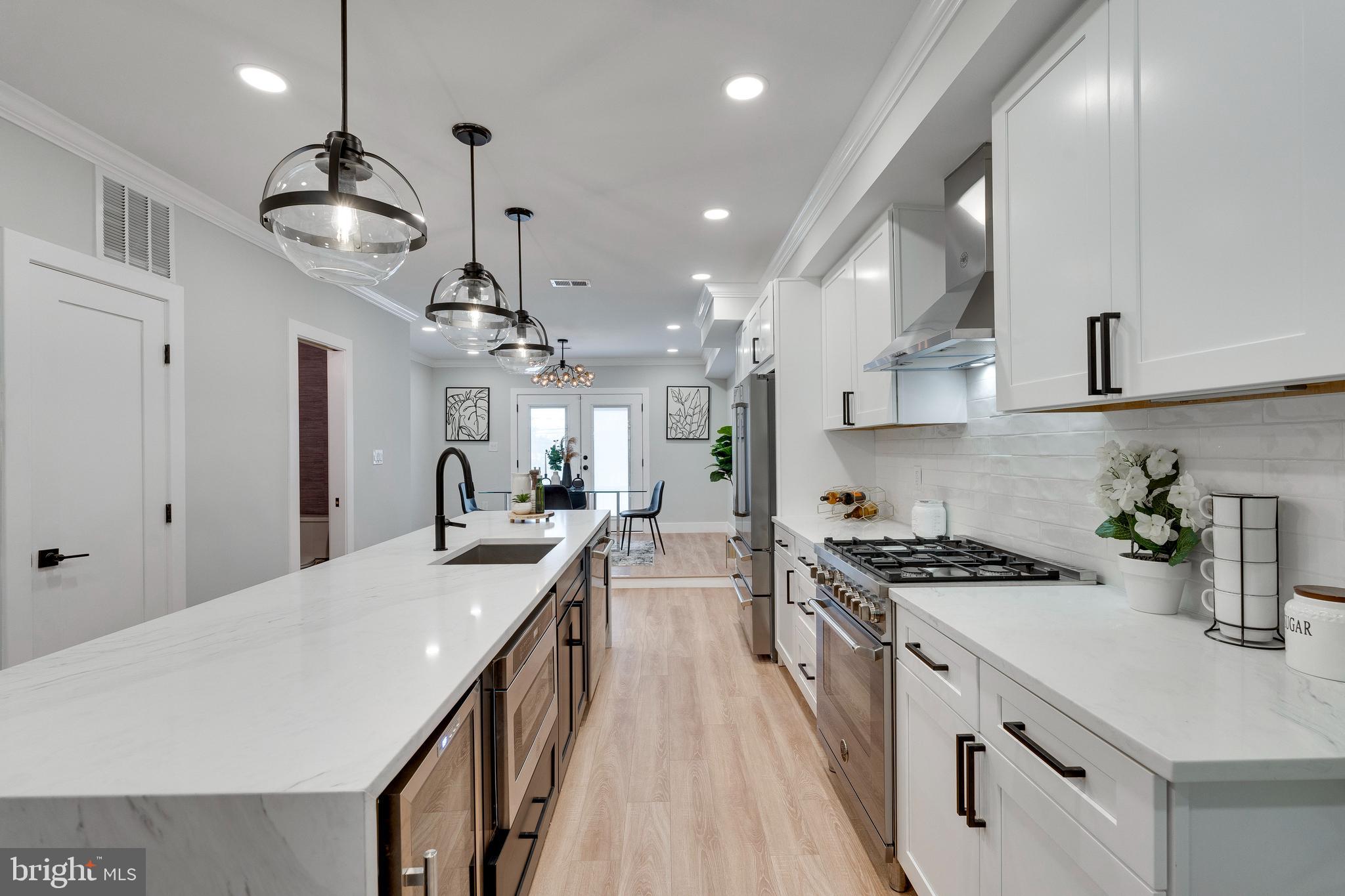 45 T St NE