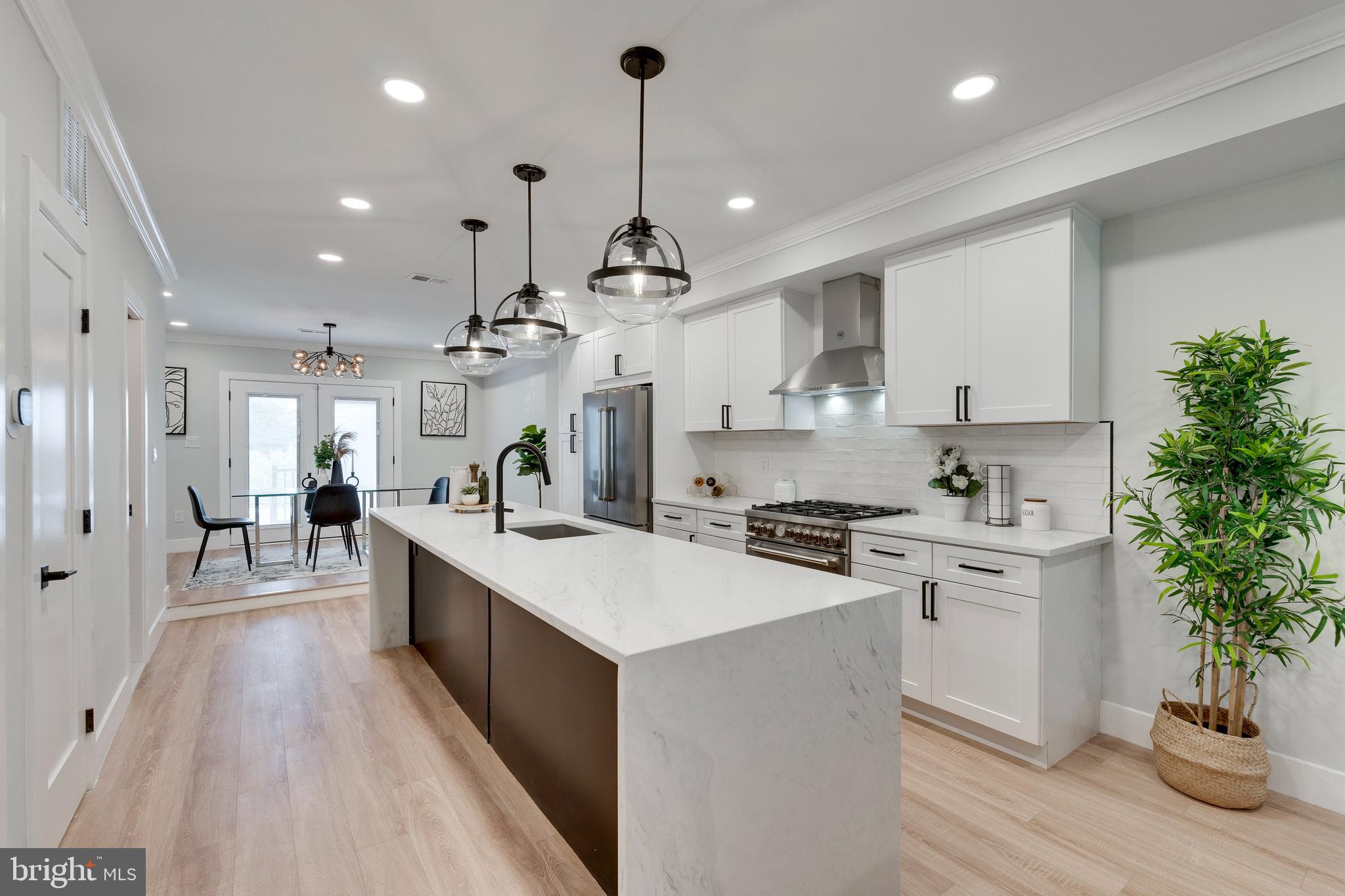 45 T St NE