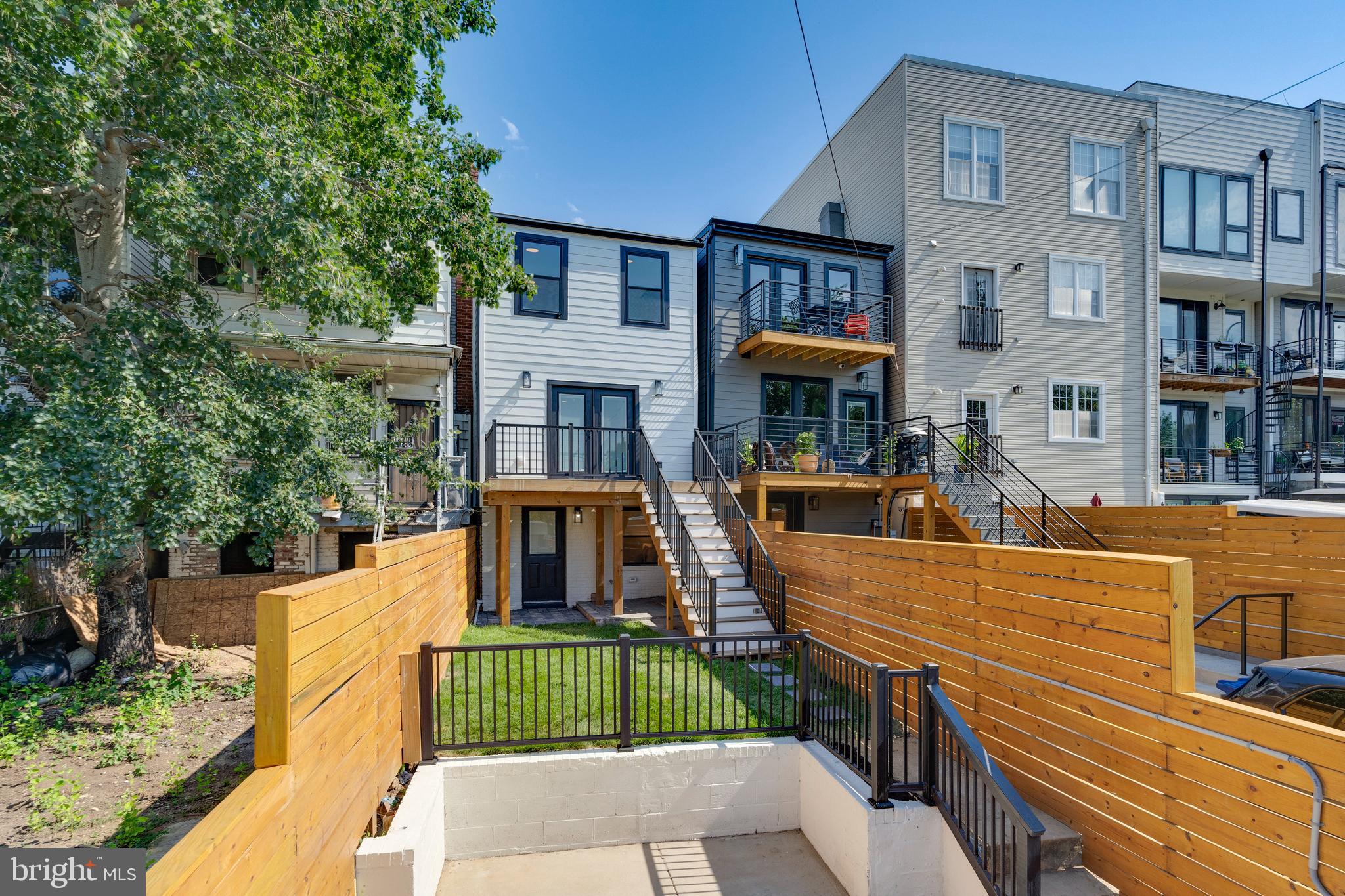 45 T St NE