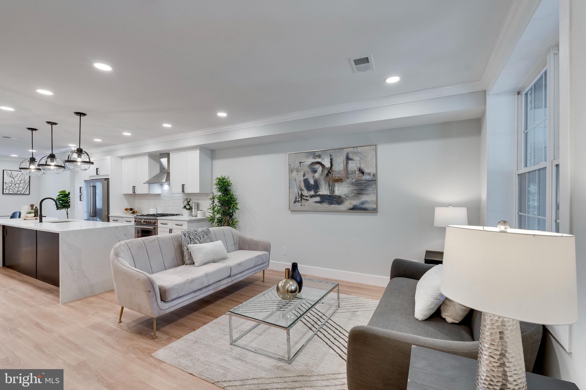 45 T St NE