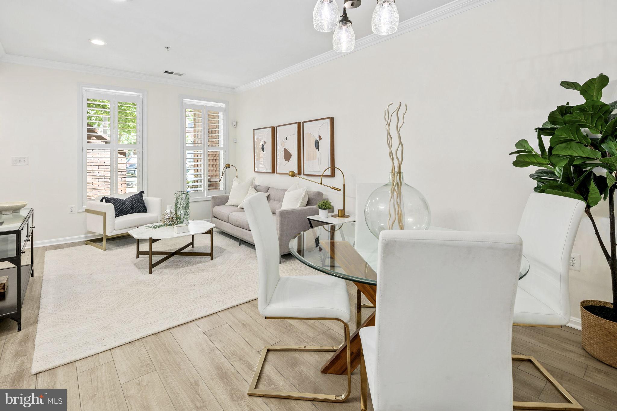 253 14th Street SE Unit: B