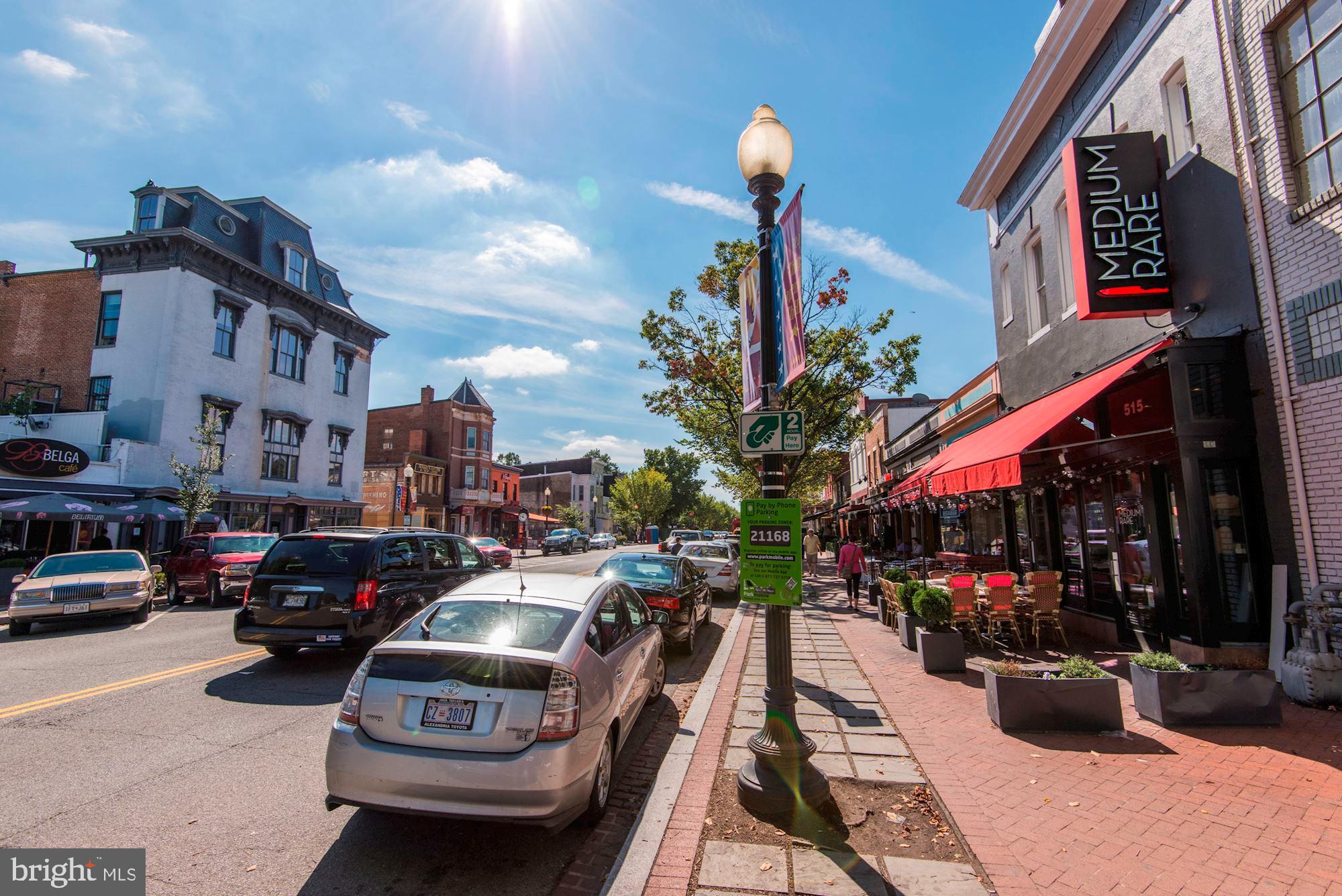 253 14th Street SE Unit: B