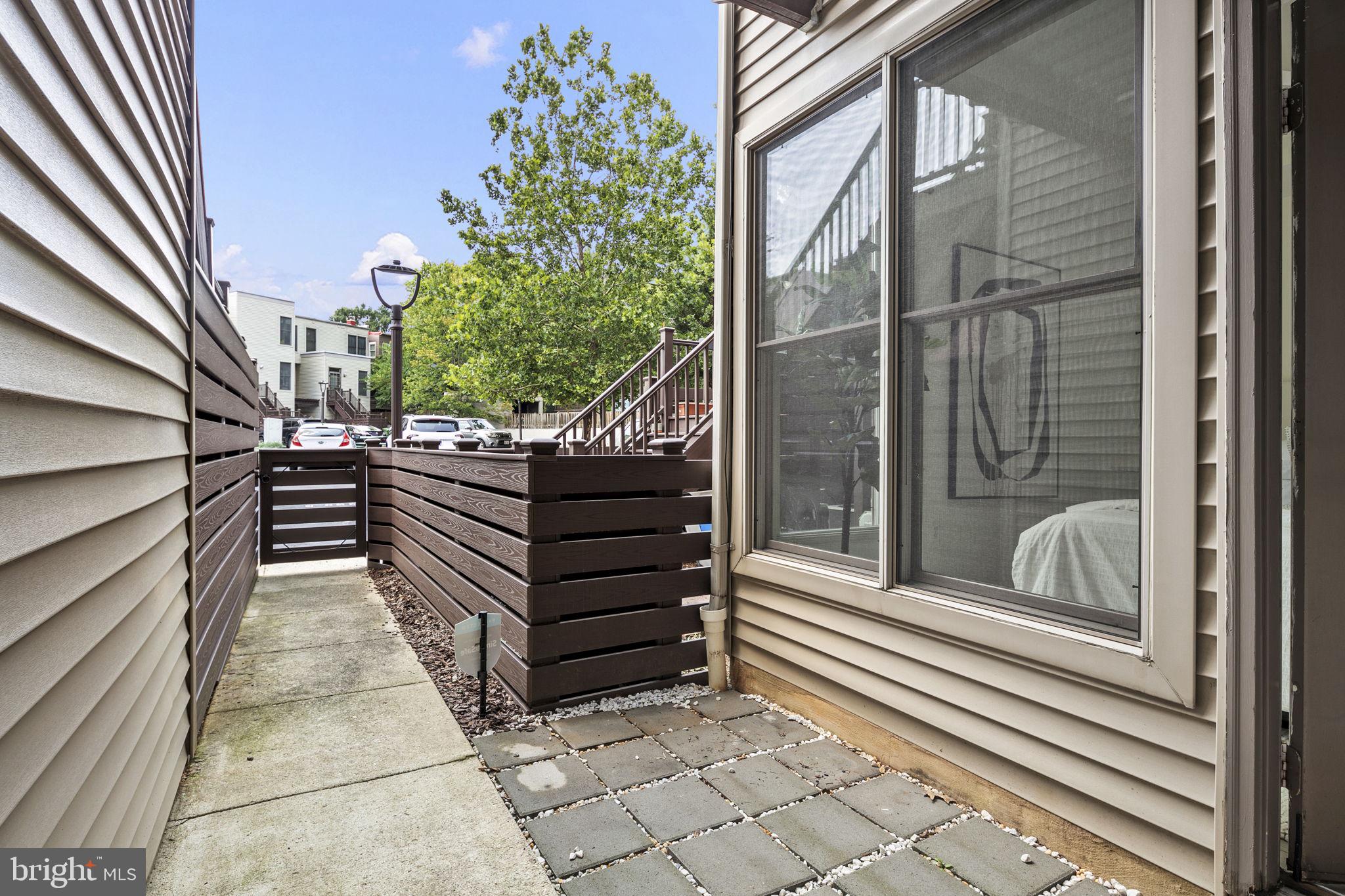 253 14th Street SE Unit: B