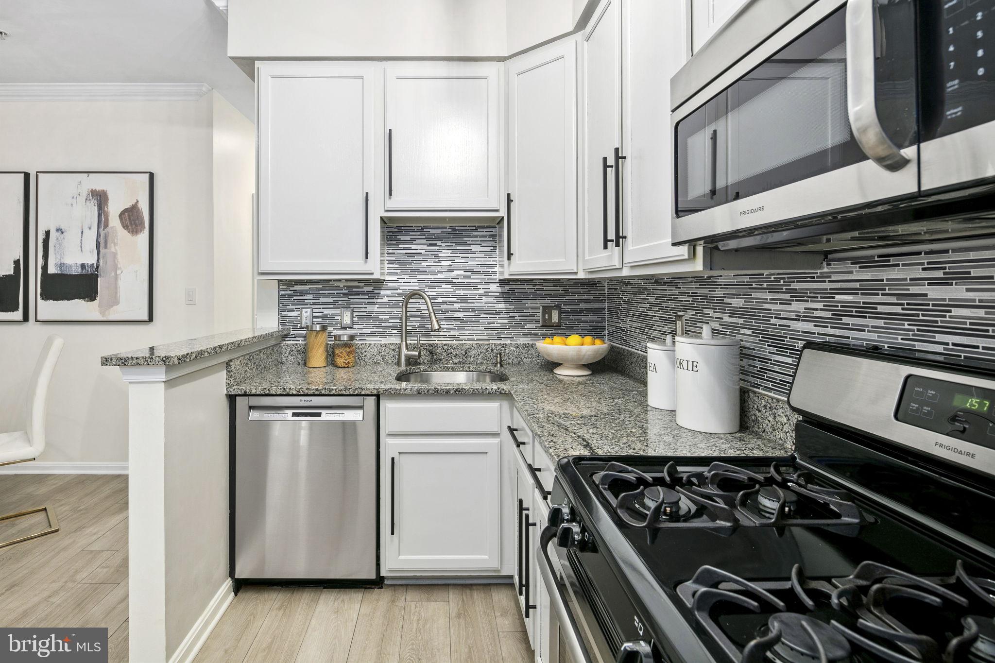 253 14th Street SE Unit: B