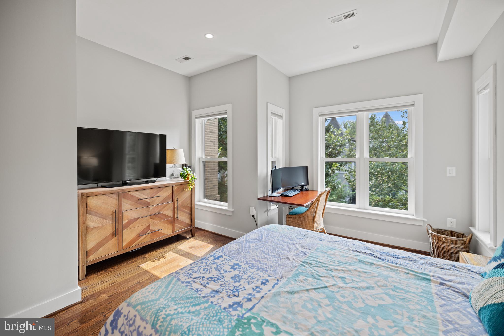 2119 Flagler Pl NW #2