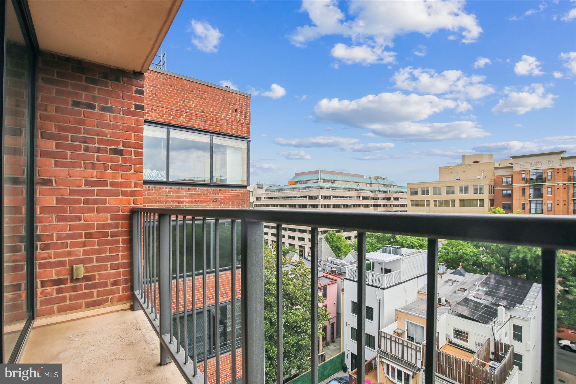2555 Pennsylvania Ave NW #914