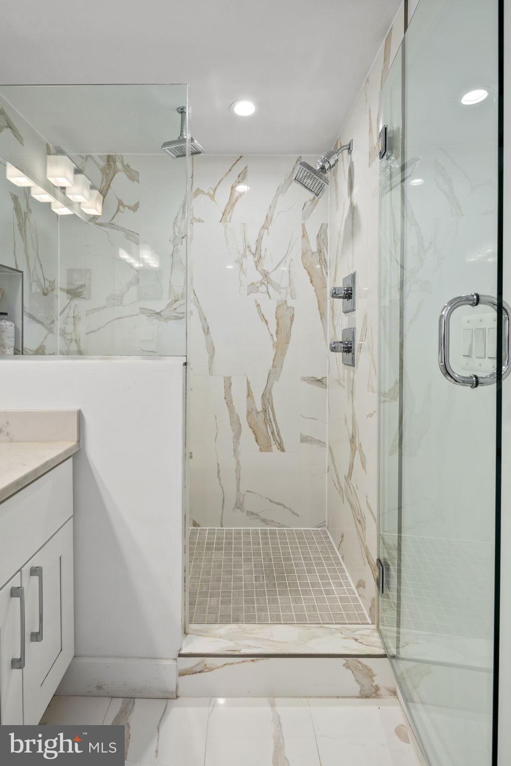 16 T Street NE Unit: 1