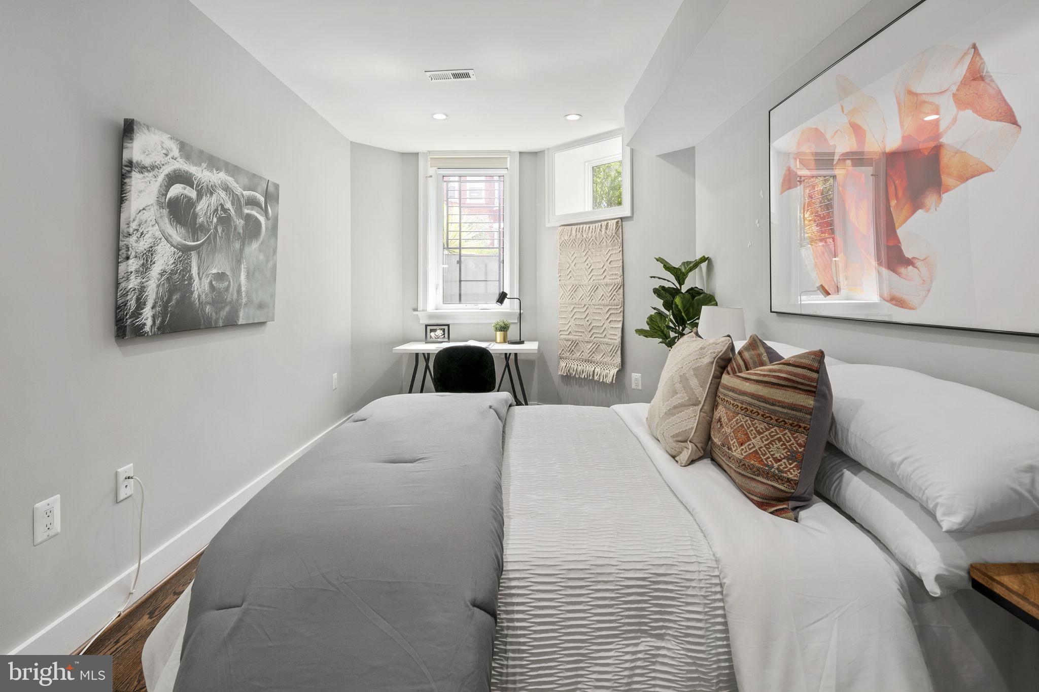 16 T Street NE Unit: 1