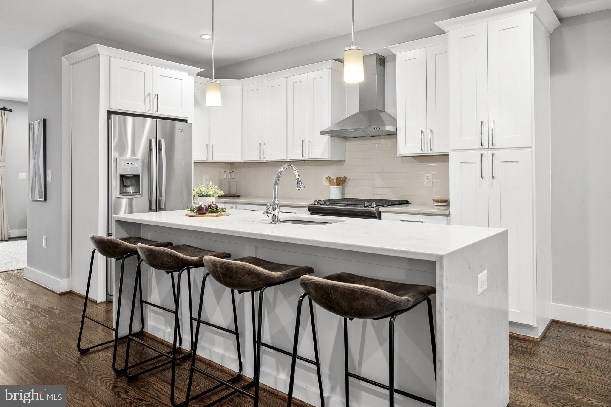 16 T Street NE Unit: 1
