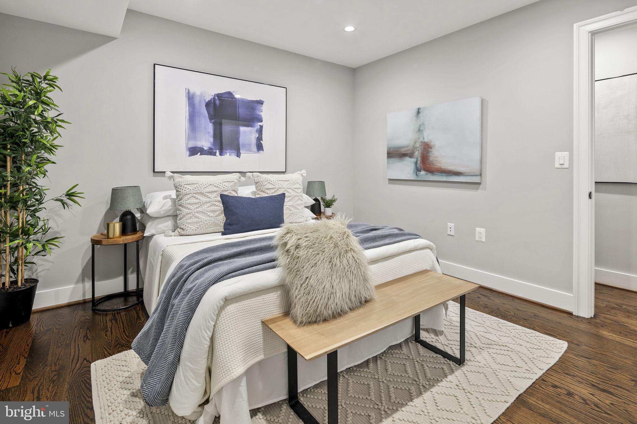 16 T Street NE Unit: 1