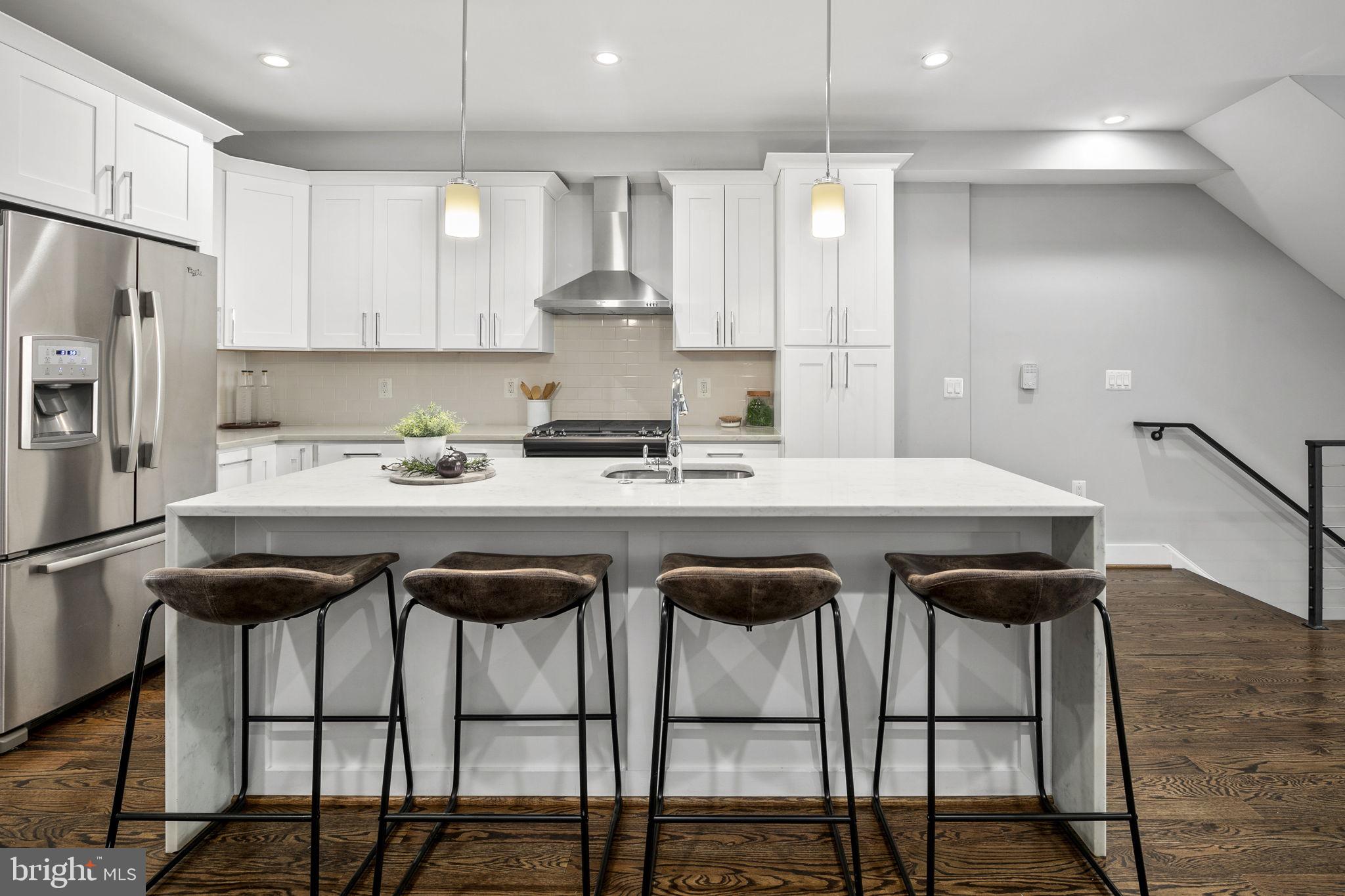 16 T Street NE Unit: 1