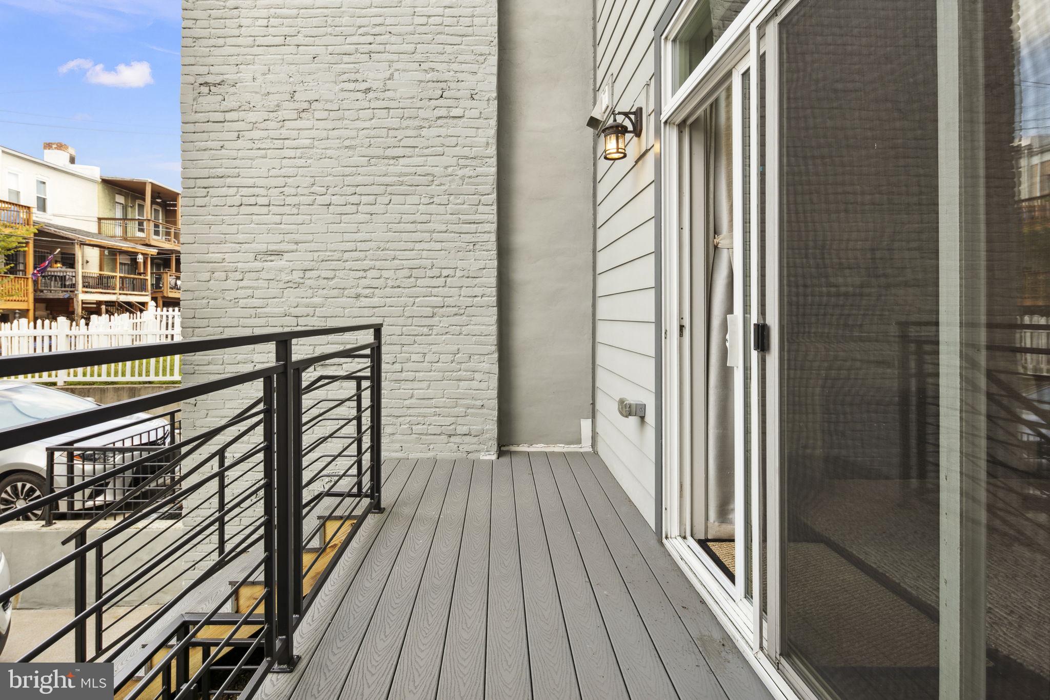 16 T Street NE Unit: 1