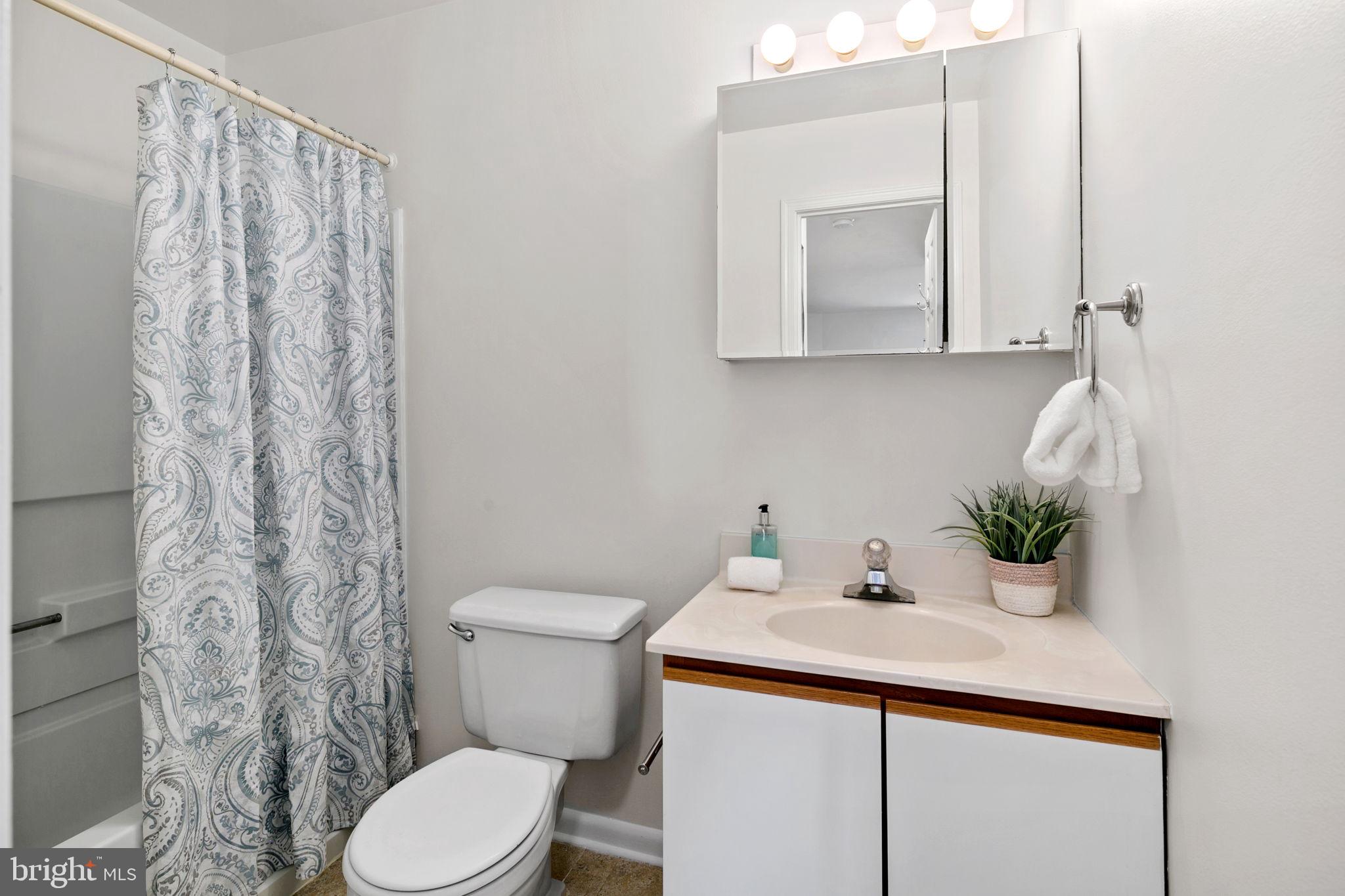 3217 Wisconsin Avenue NW Unit: 7D
