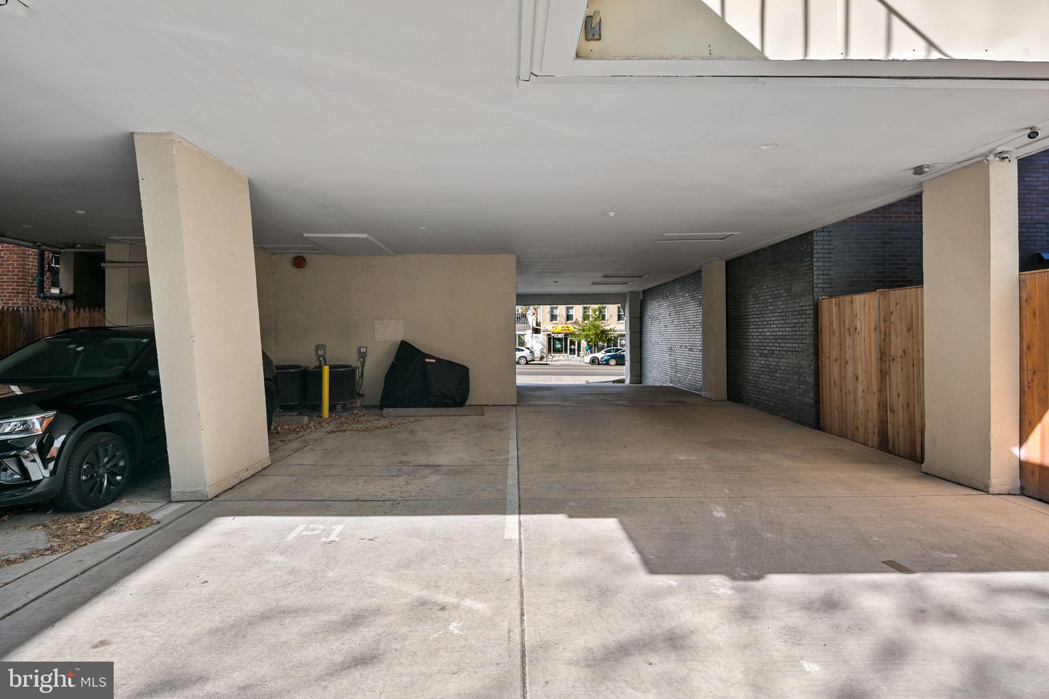 3217 Wisconsin Avenue NW Unit: 7D