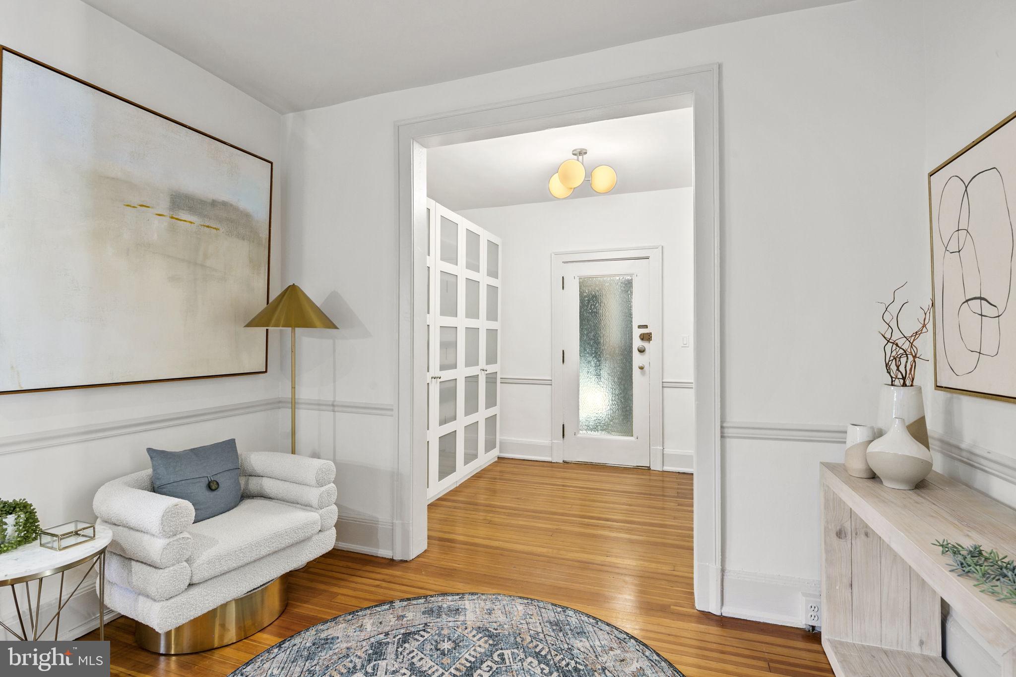 516 A Street NE Unit: 104