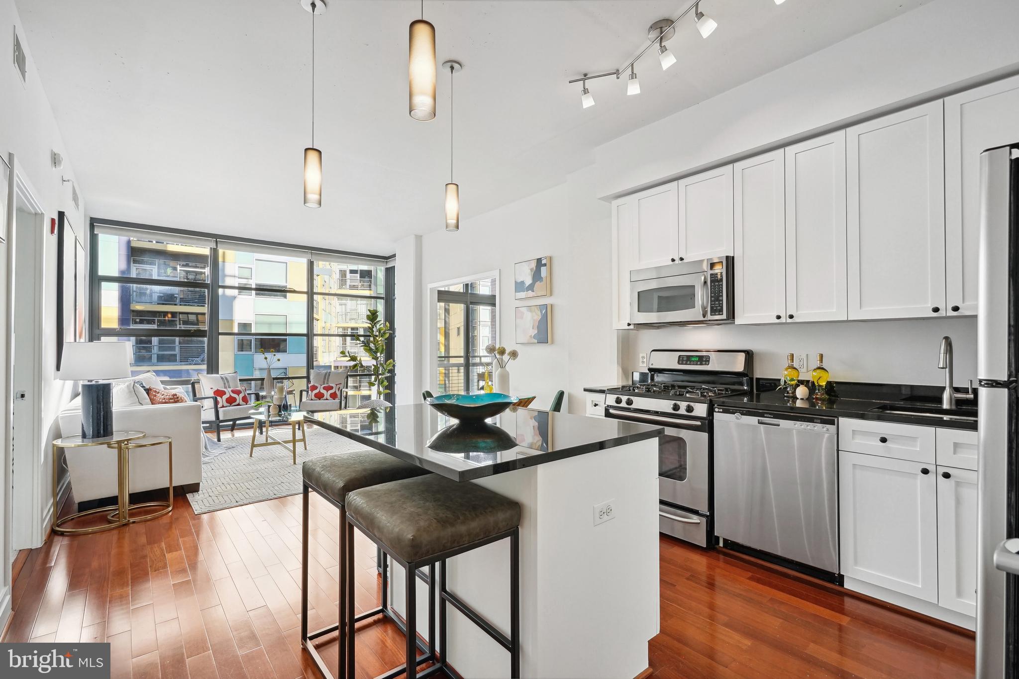 2120 Vermont Ave NW #301