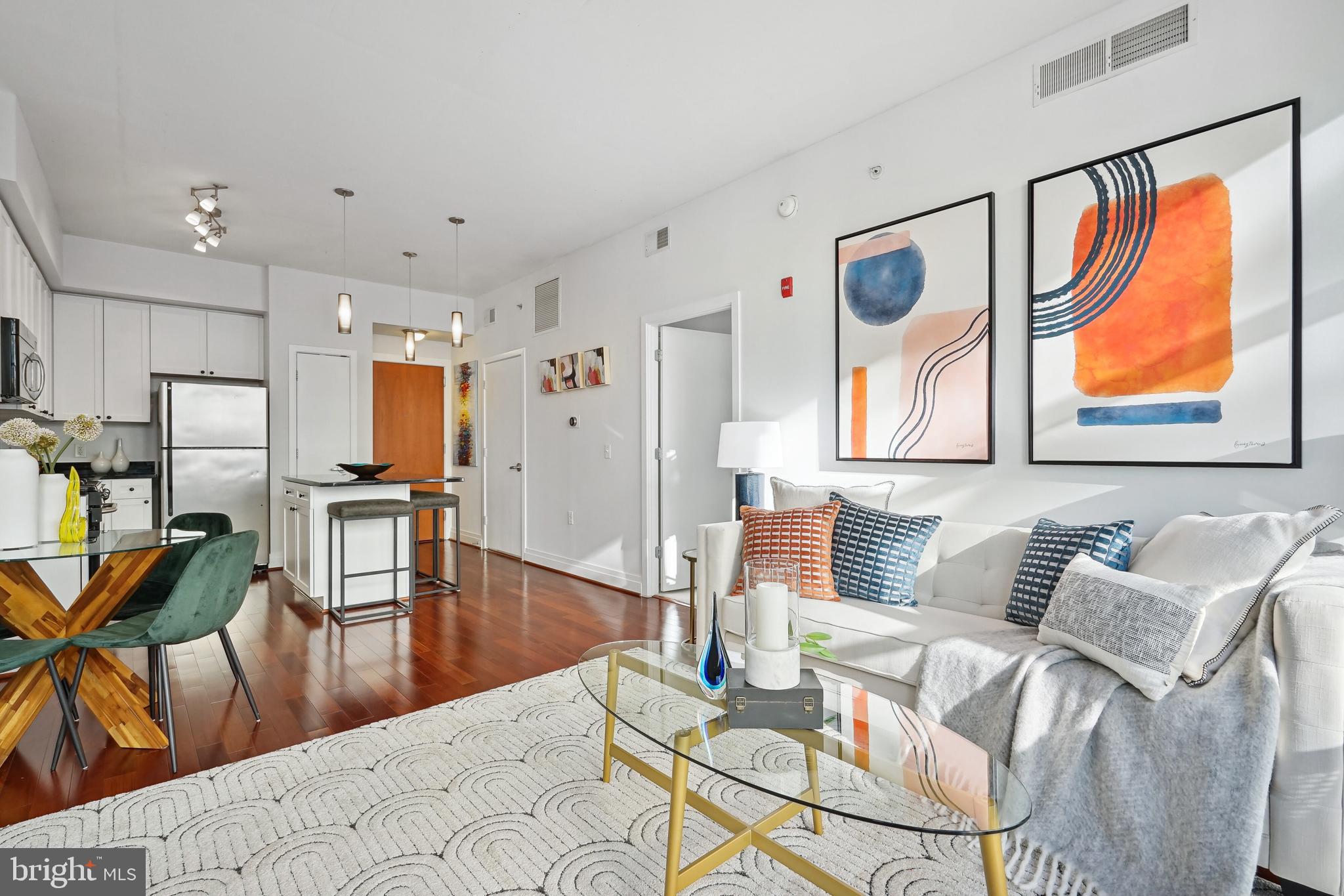 2120 Vermont Ave NW #301