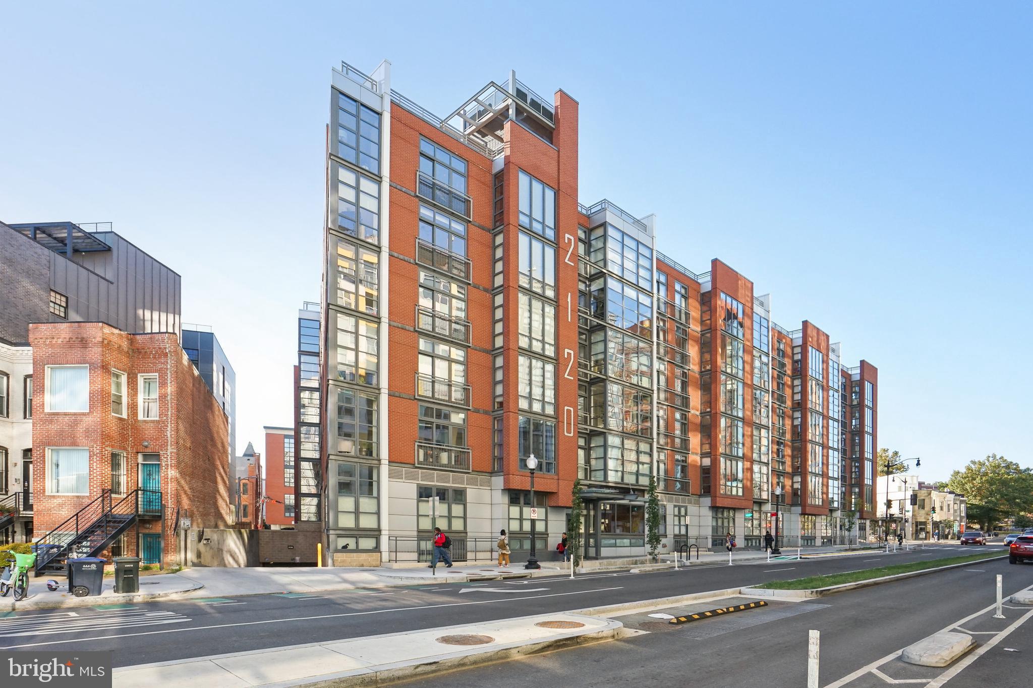 2120 Vermont Ave NW #301