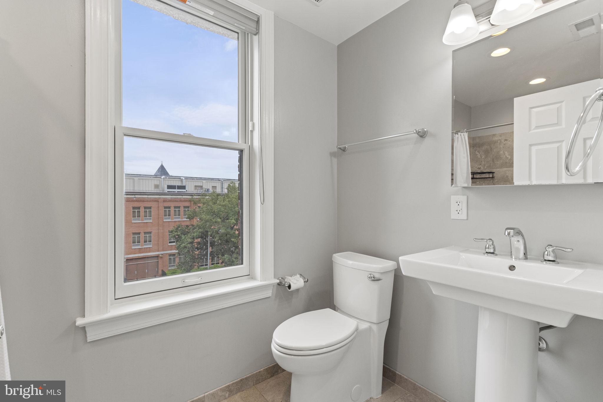 1201 Q St NW #401