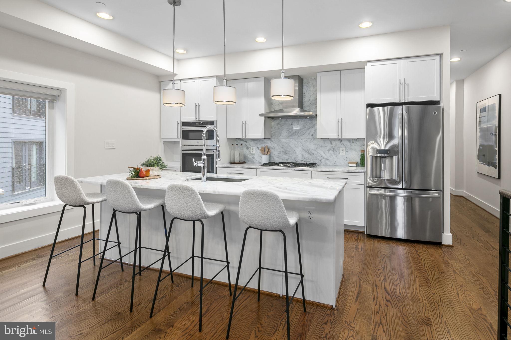 15 Grant Cir NW #3