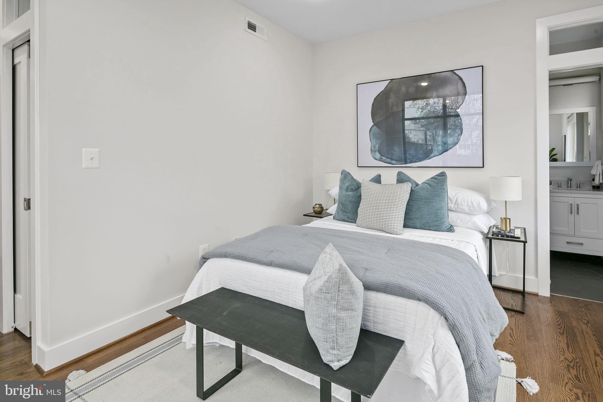 15 Grant Cir NW #3