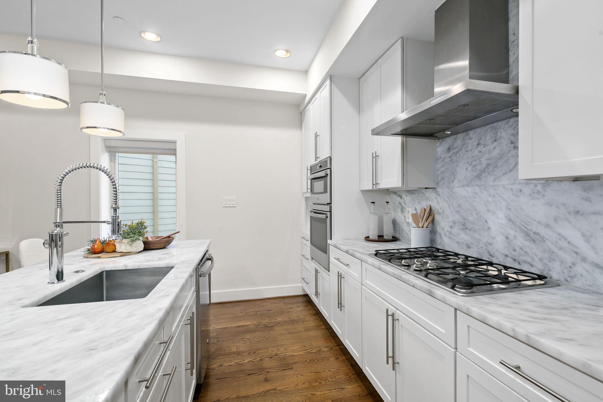 15 Grant Cir NW #3