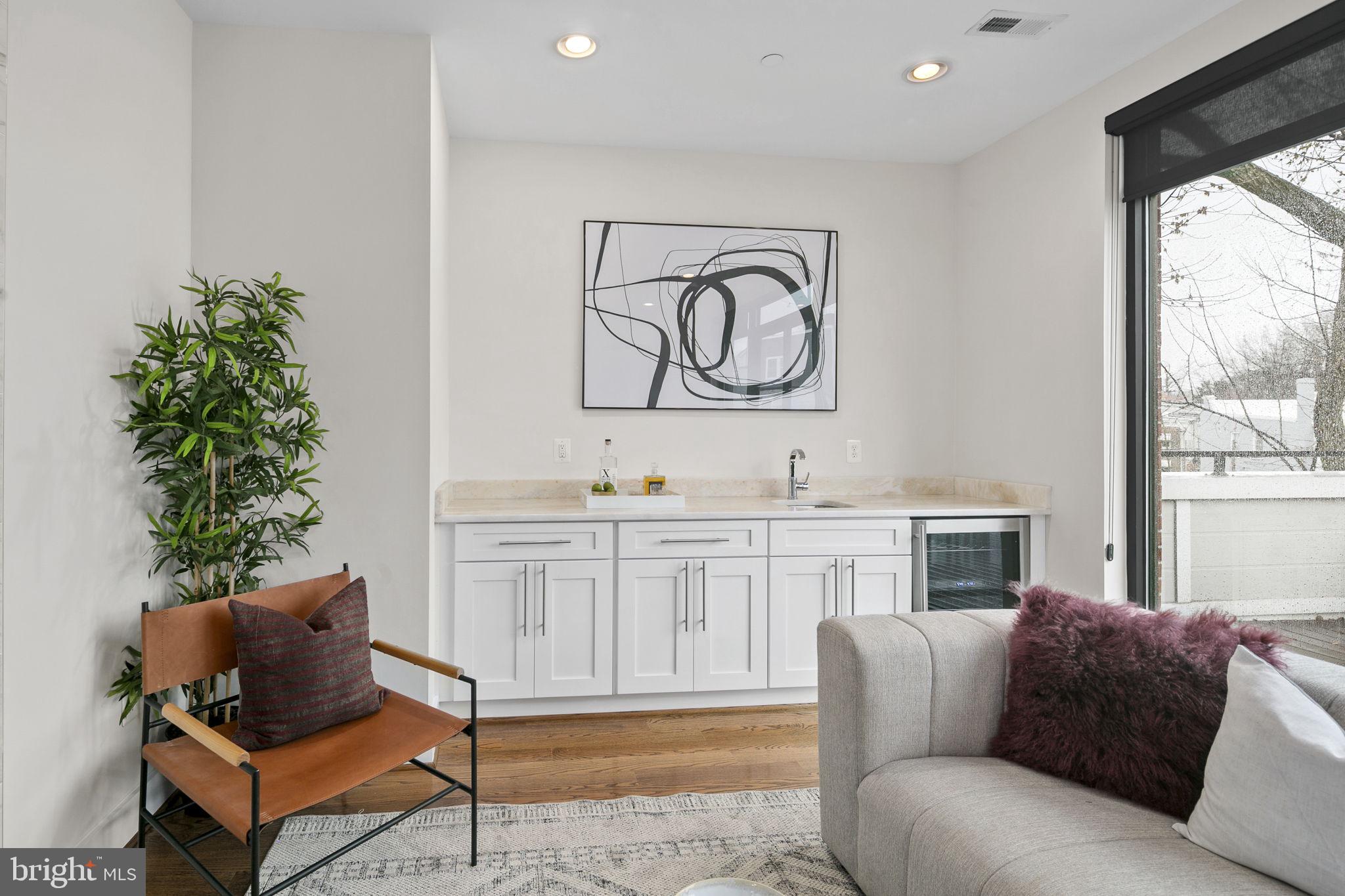 15 Grant Cir NW #3
