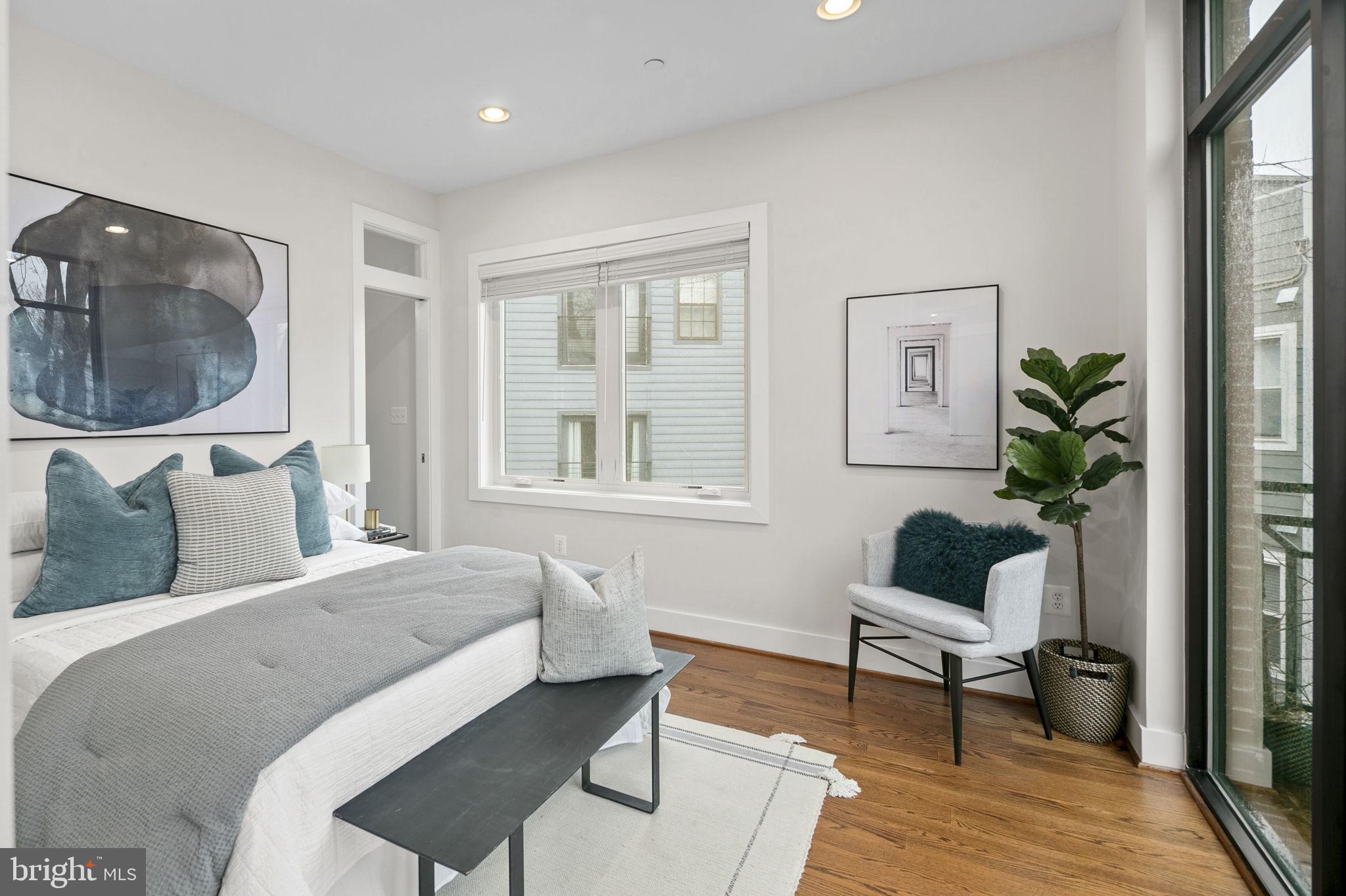 15 Grant Cir NW #3