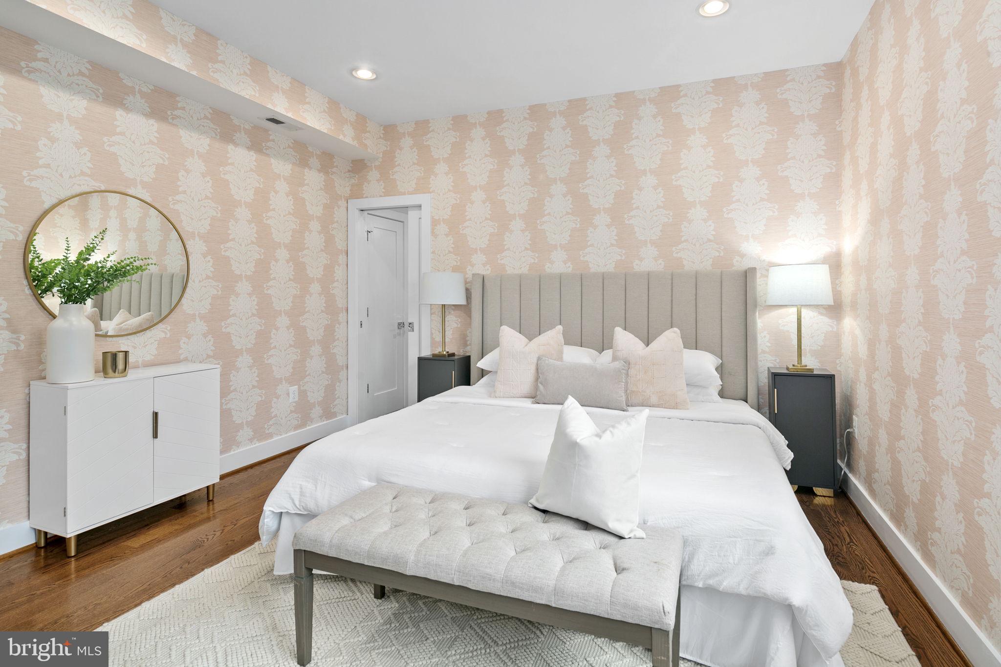 15 Grant Cir NW #3