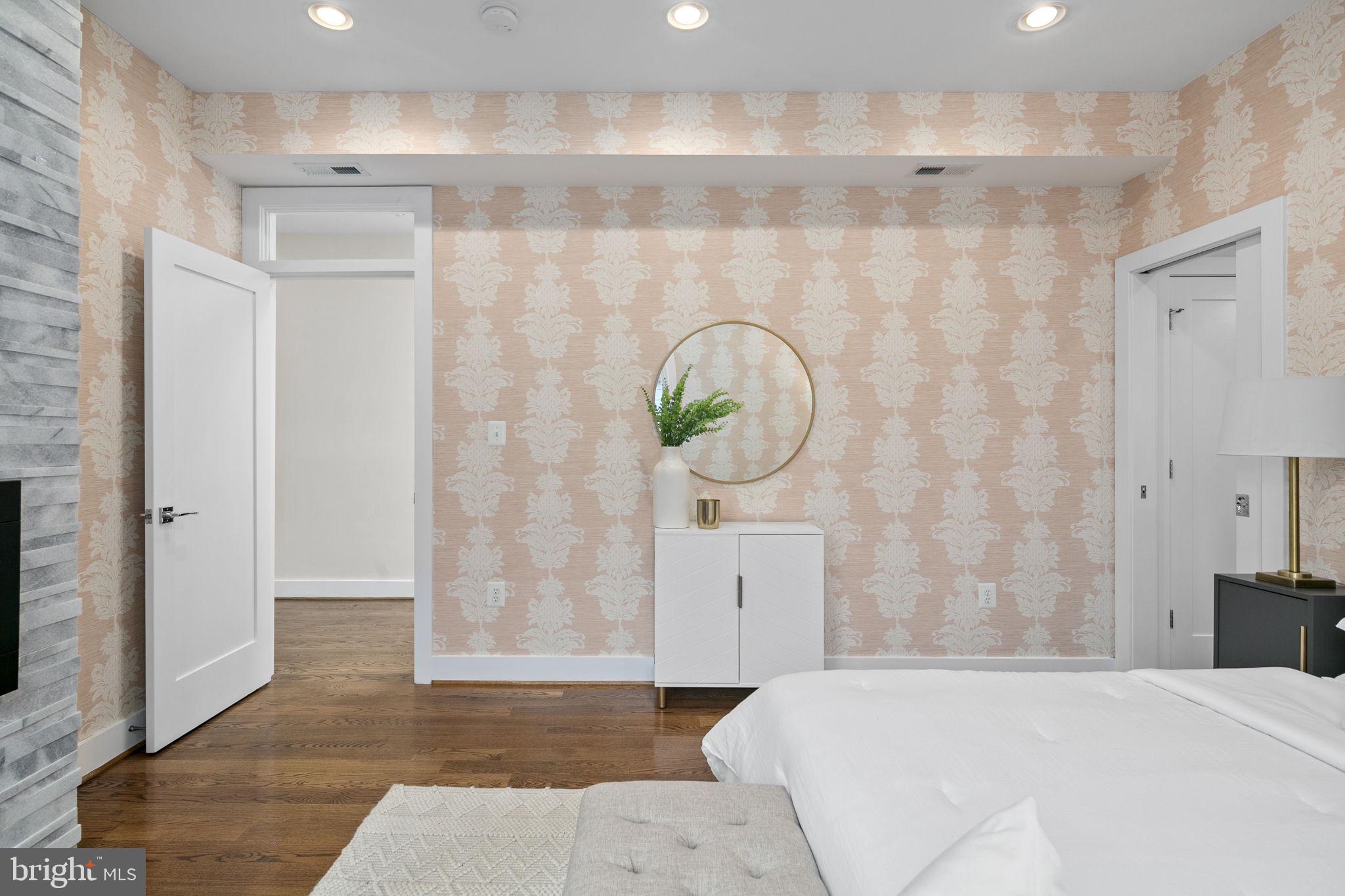15 Grant Cir NW #3