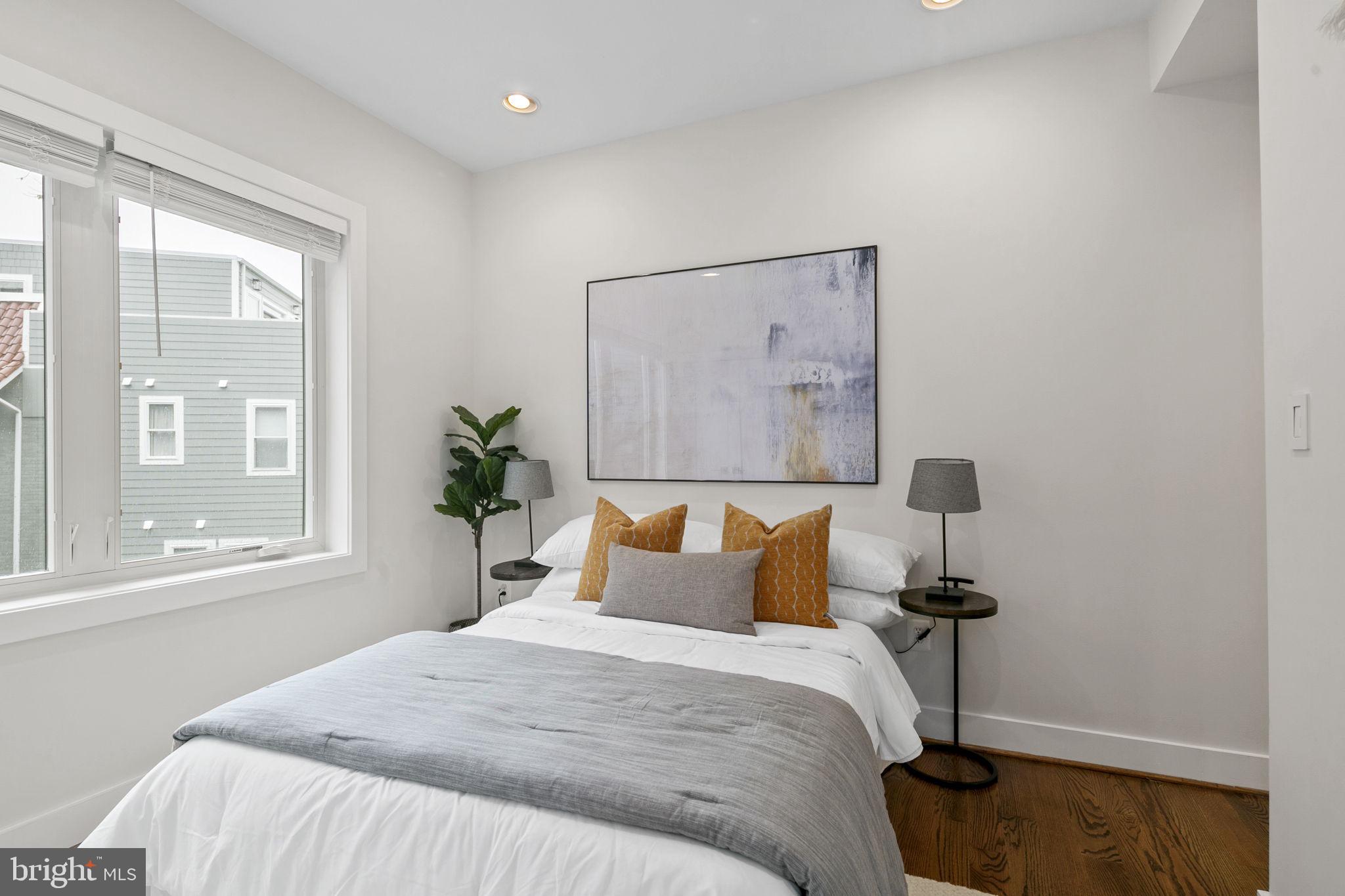 15 Grant Cir NW #3