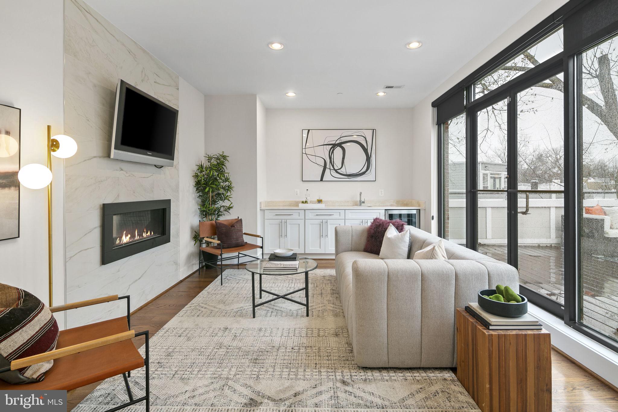 15 Grant Cir NW #3