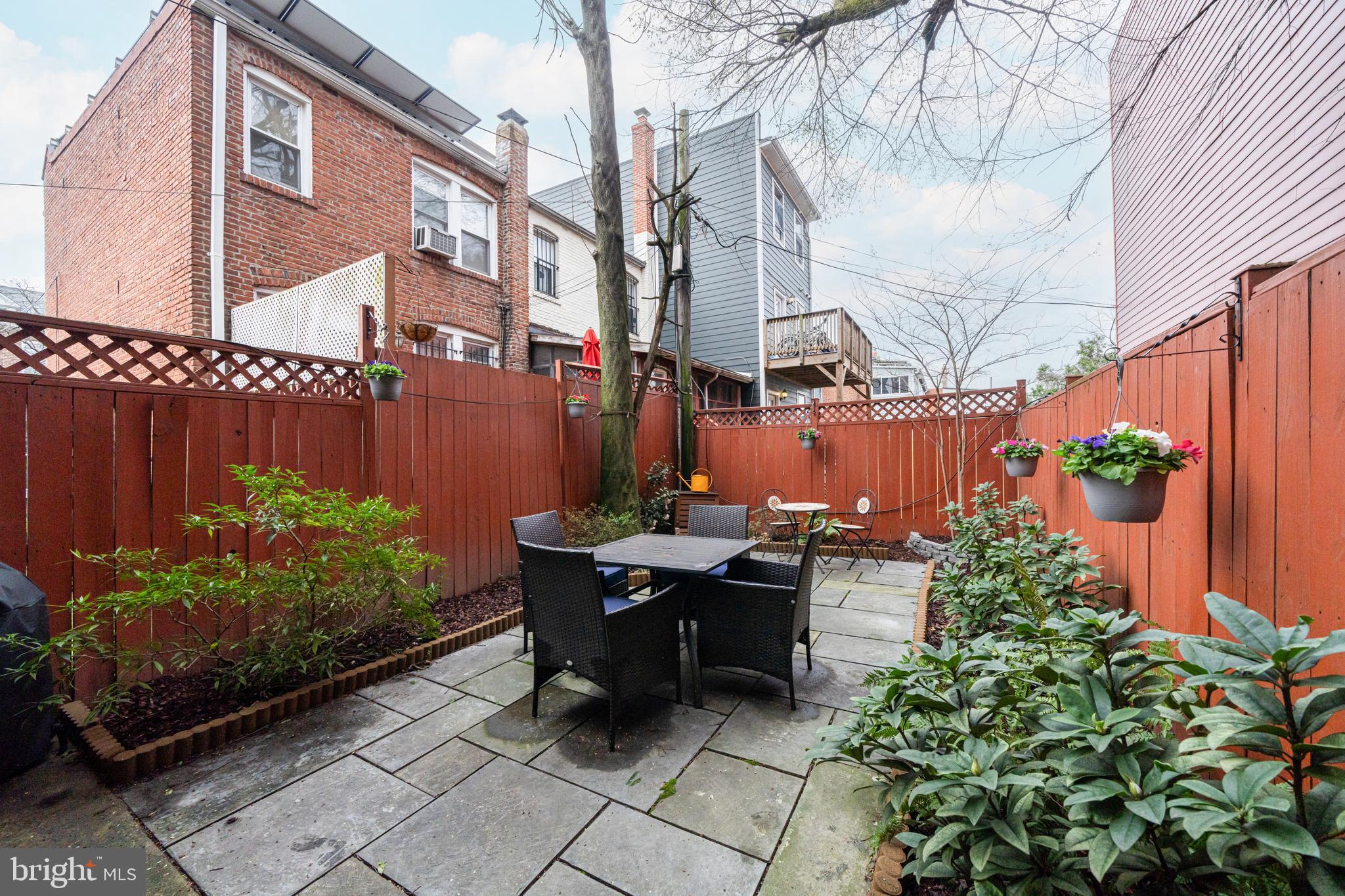 3579 Warder St NW #1