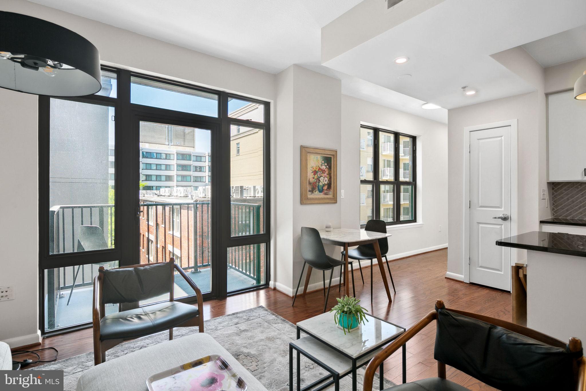 1001 L St NW #711