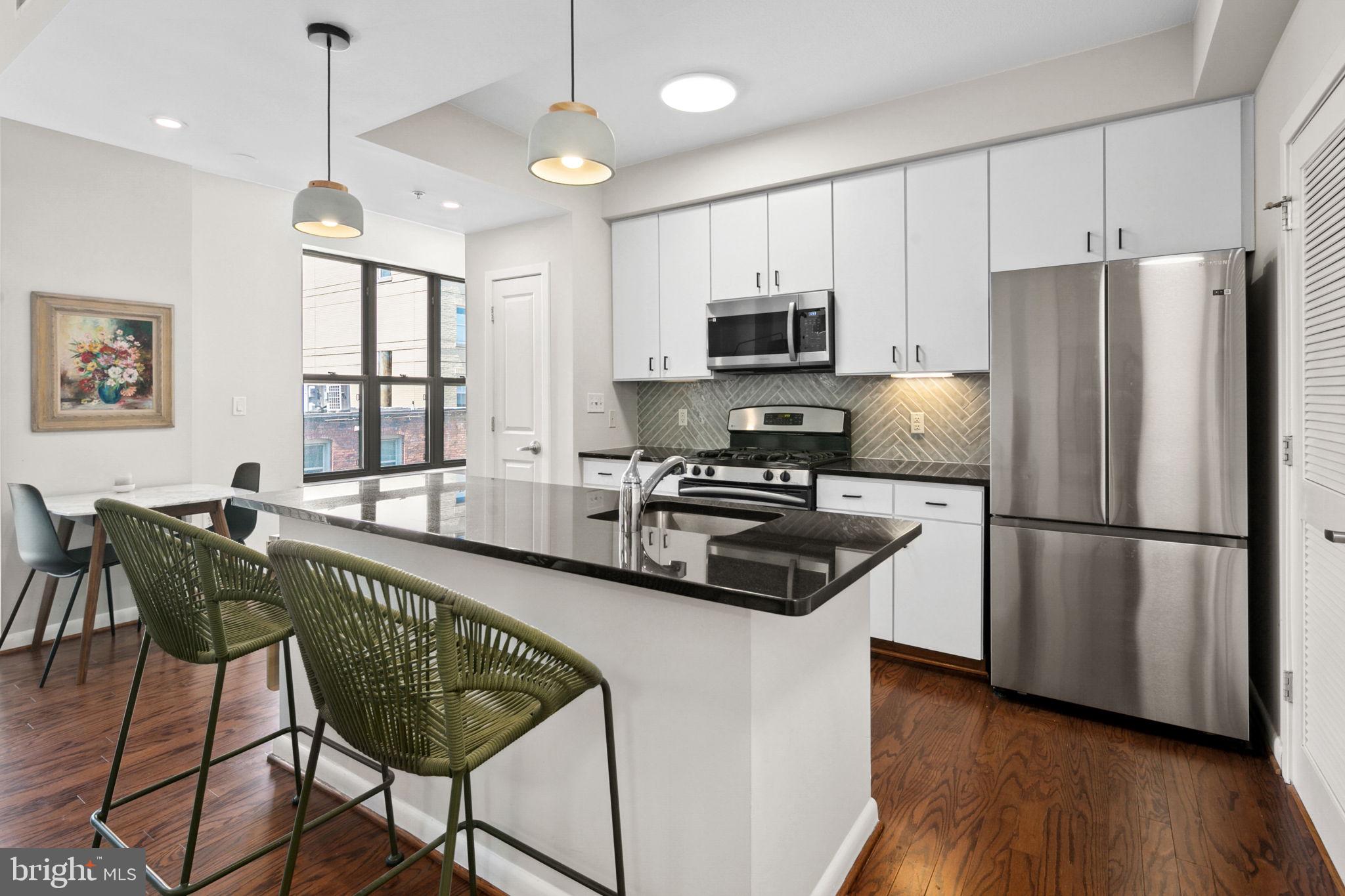 1001 L St NW #711