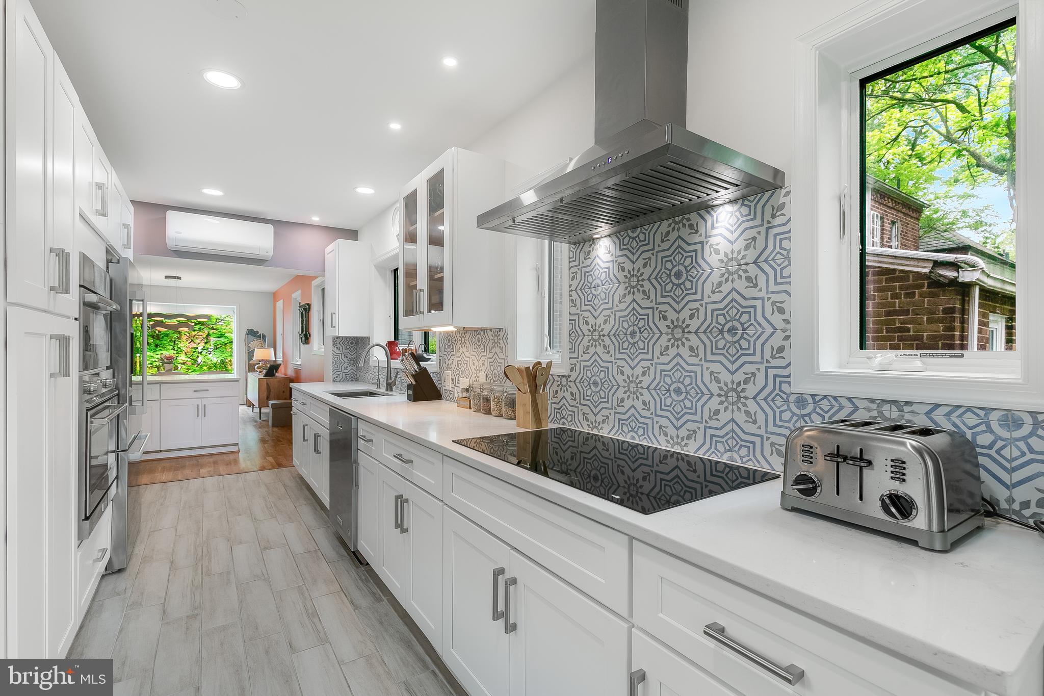 4509 Butterworth Pl NW