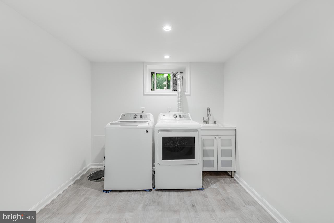 4509 Butterworth Pl NW